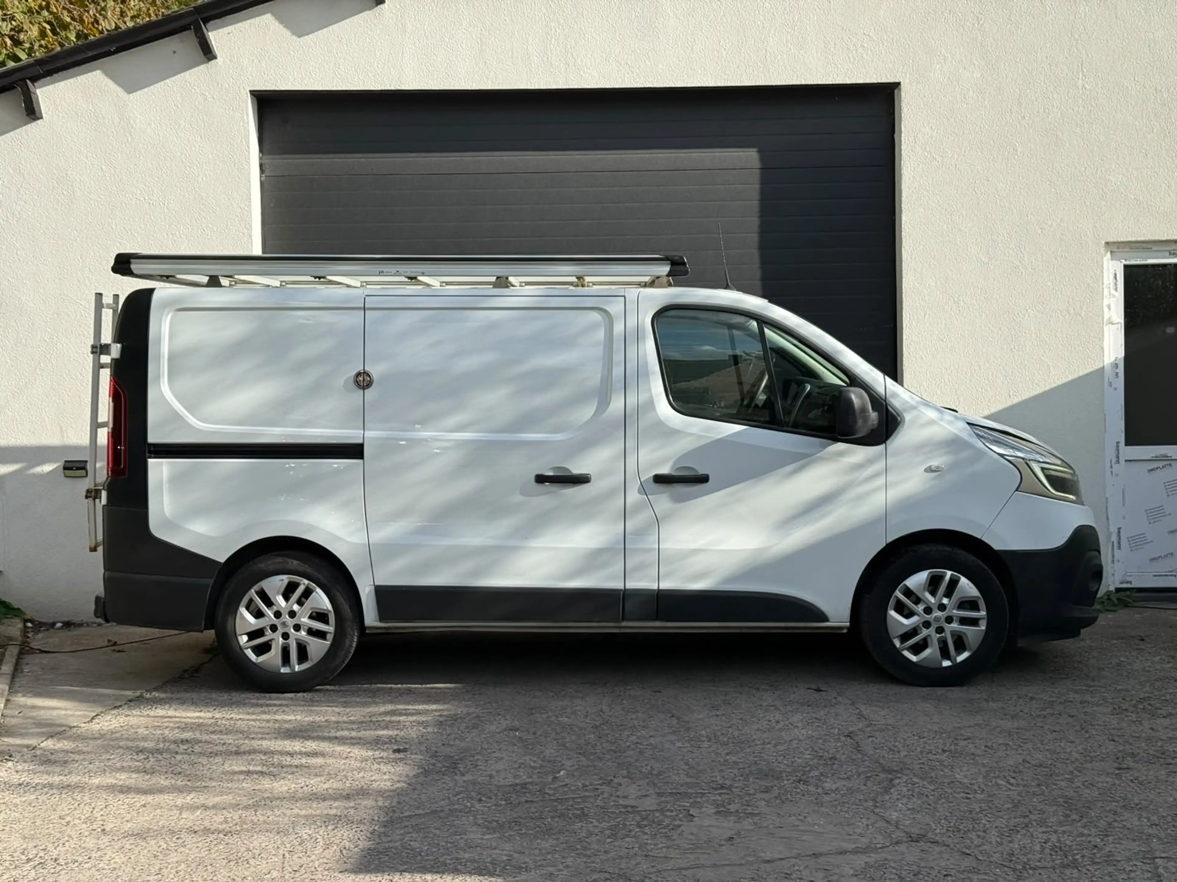 Renault Trafic Trafic 2.0 dCi 29 L2H1 Grand Confort EDC — photo 5