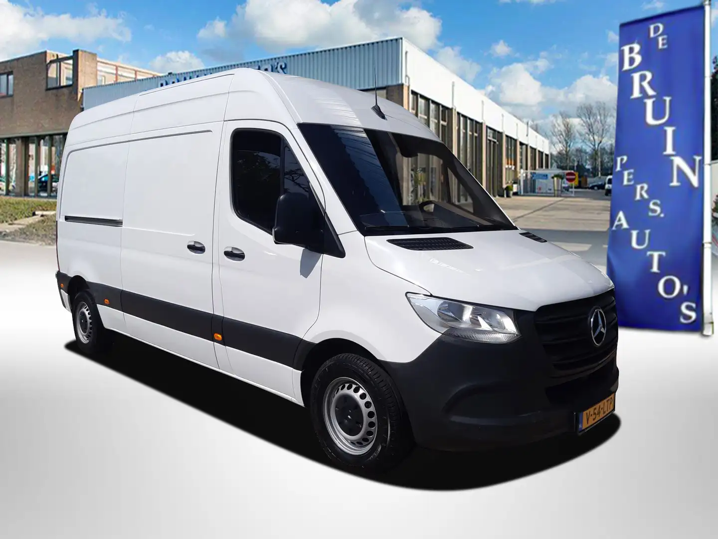 Mercedes-Benz Sprinter 143Pk L2H2 Airco Cruisecontrol Achteruitrijcamera Weiß - 1
