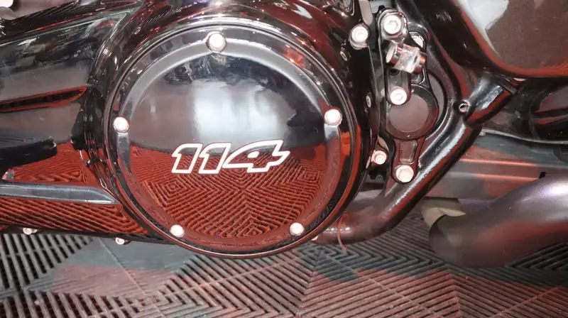 Harley-Davidson Tour Glide - foto 8