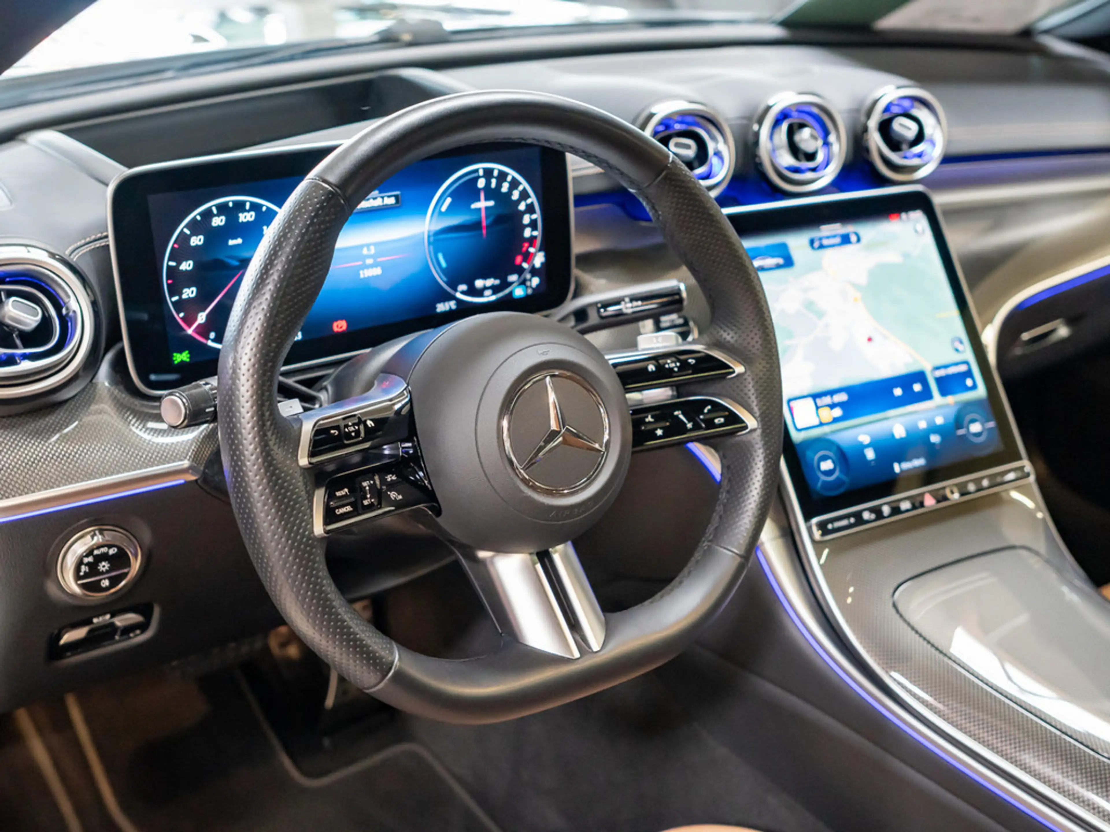 Mercedes-Benz CLE 300 e AMG Sport Edition ACC PANO HUD LED — photo 11
