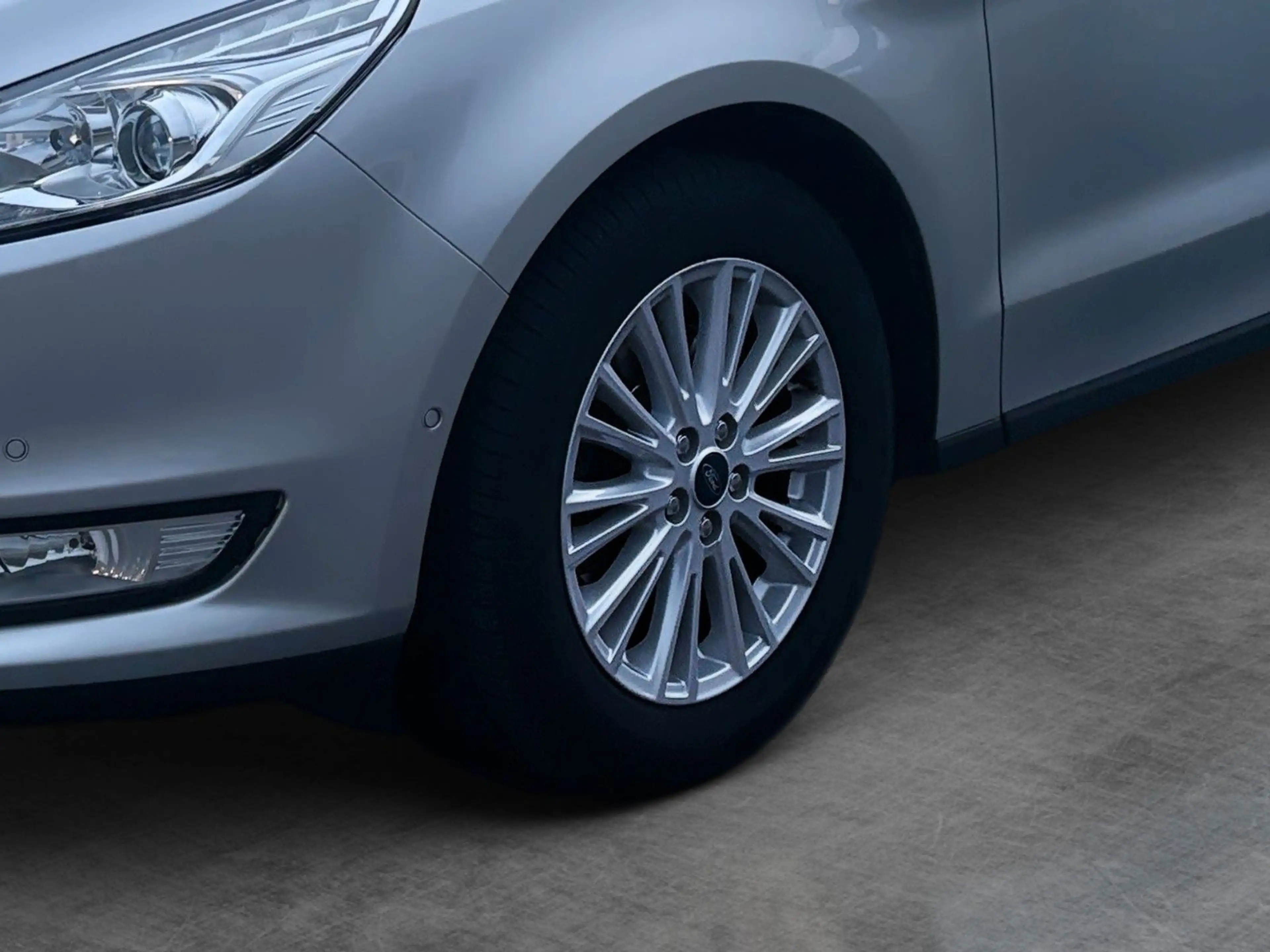 Ford Galaxy Titanium *7-Sitzer* Navi*PDC*SHZ*Carplay* — photo 10