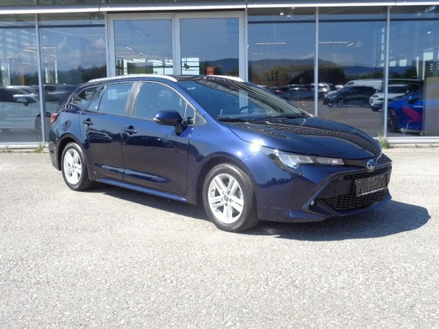 Toyota Corolla Kombi 1,8 Hybrid Dynamic Plus *NAVI *LED *Garantie Blau - 2