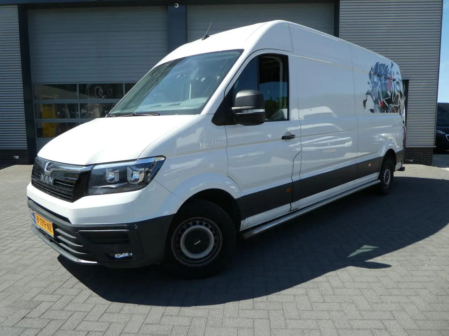 MAN TGE 35 2.0 3.140 L4H2 airco navigatie Wit - 1