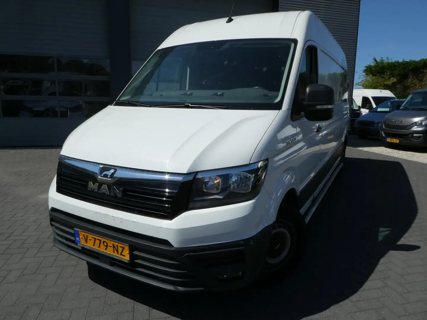 MAN TGE 35 2.0 3.140 L4H2 airco navigatie Wit - 2