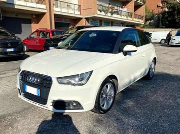 A1 1.6 tdi Attraction 105cv