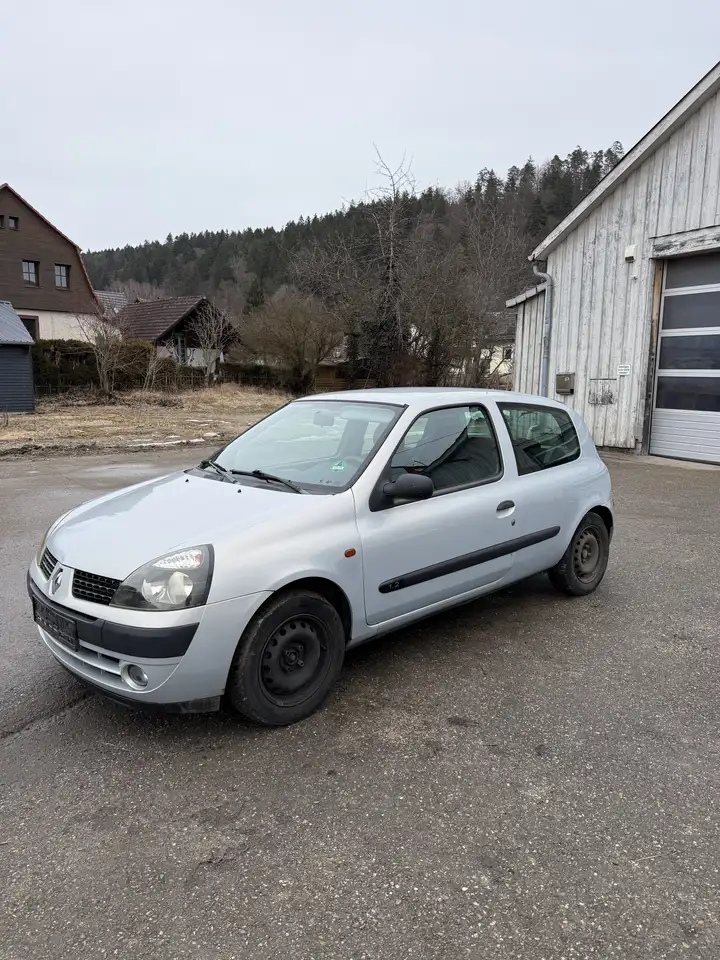 Renault Clio RN, foto 2