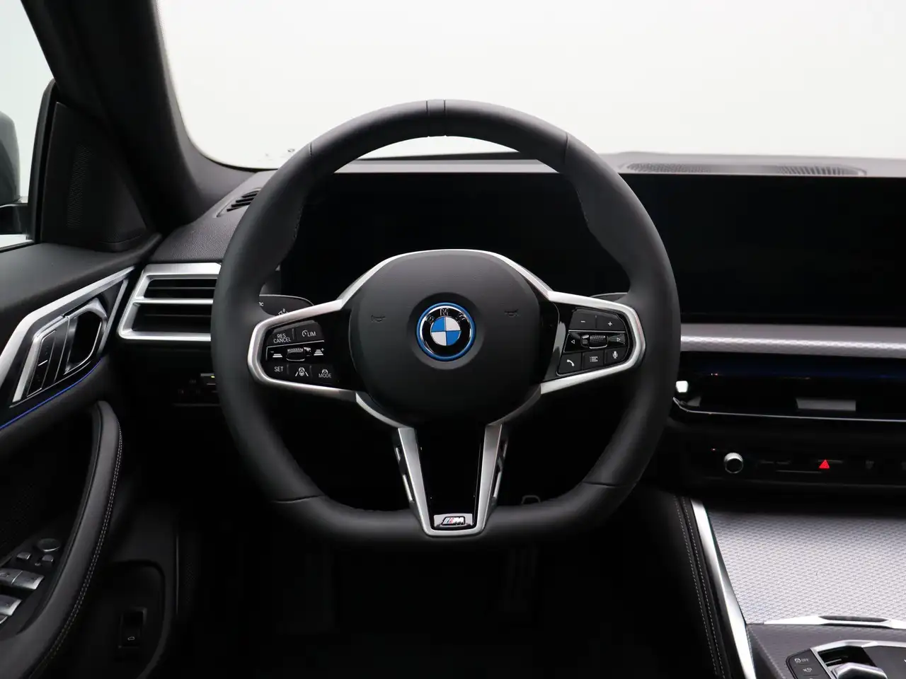 BMW i4 2026 — фото 7