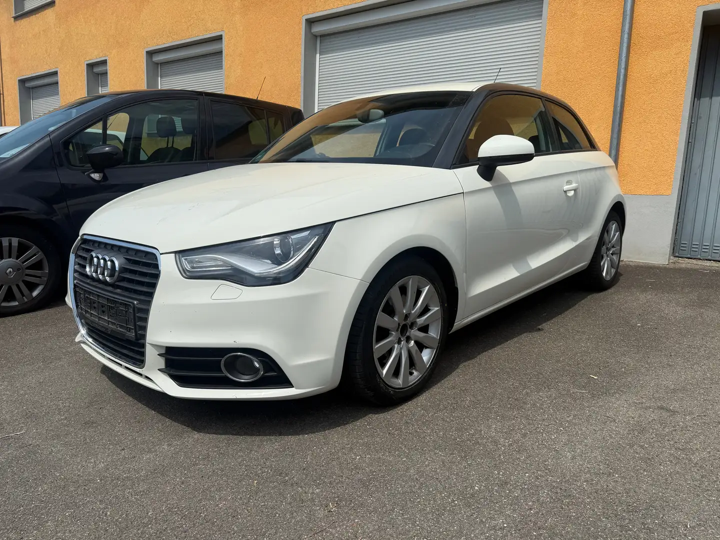 Audi A1 ambition Sportfahrwerk Klimaautomatik Xenon Tempo. Wit - 1