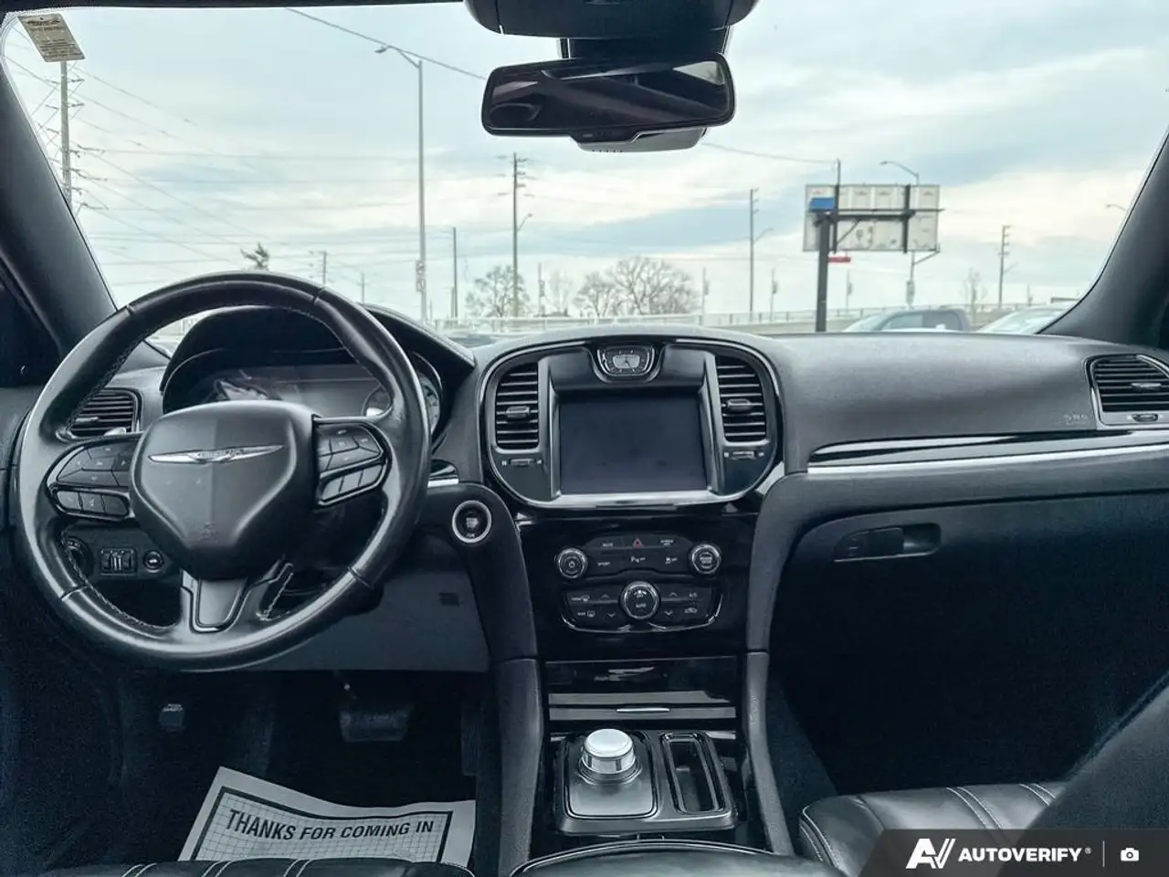 Chrysler 300 снимка Chrysler 300