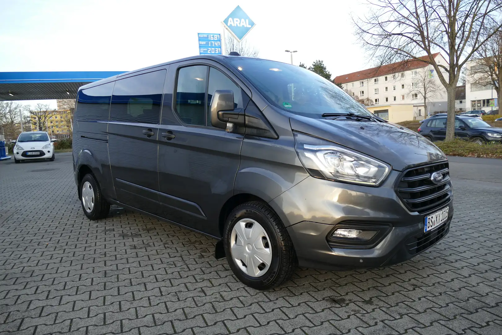 Ford Tourneo Custom 2.0 TDCi AT 185 L1 Titanium MY21. Navi. Xenon. Grau - 1