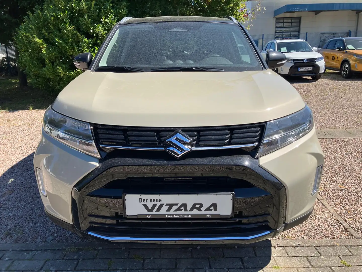 Suzuki Vitara 1.4 COMFORT+ ALLGRIP Beige - 2
