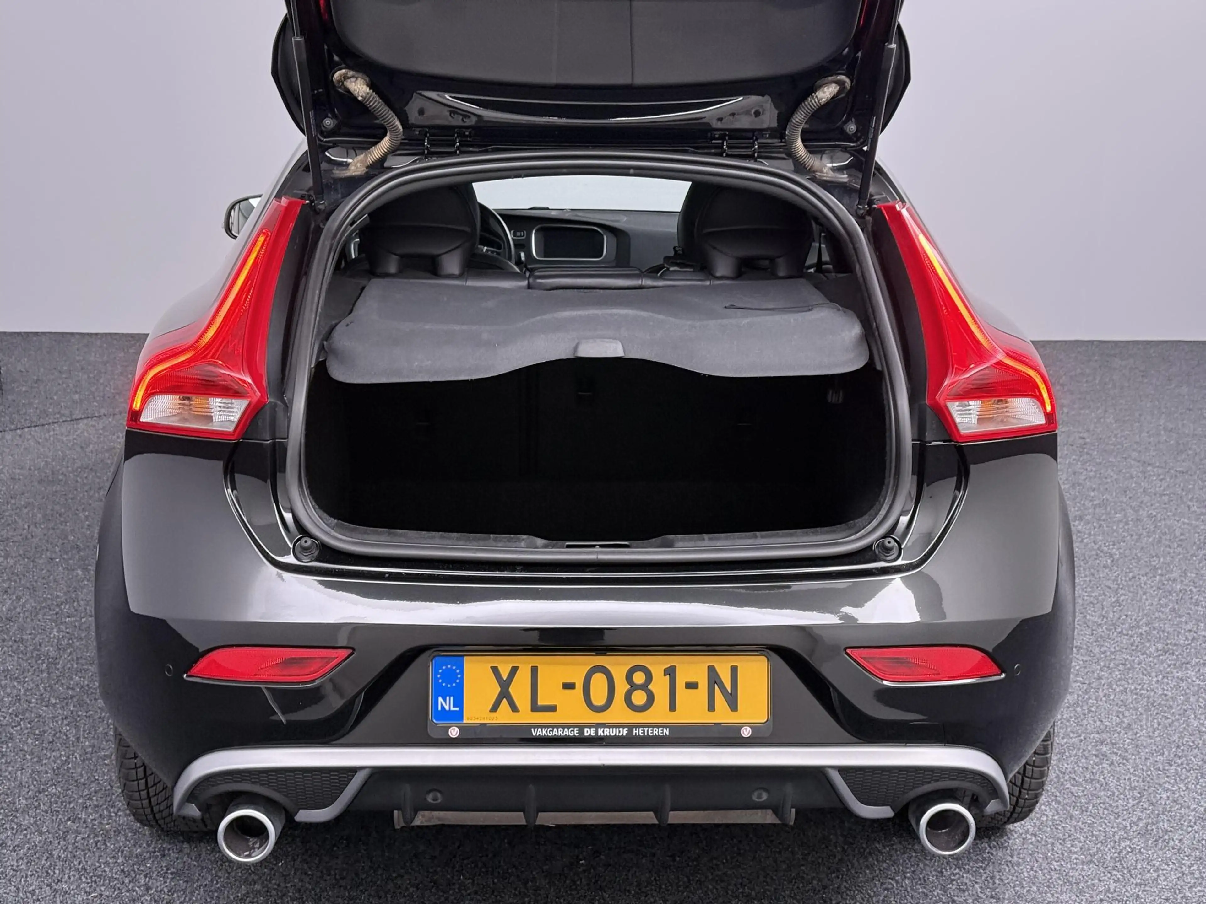 Volvo V40 1.5 T3 Polar+ Sport Automaat ACC | Panodak | Leder — photo 8