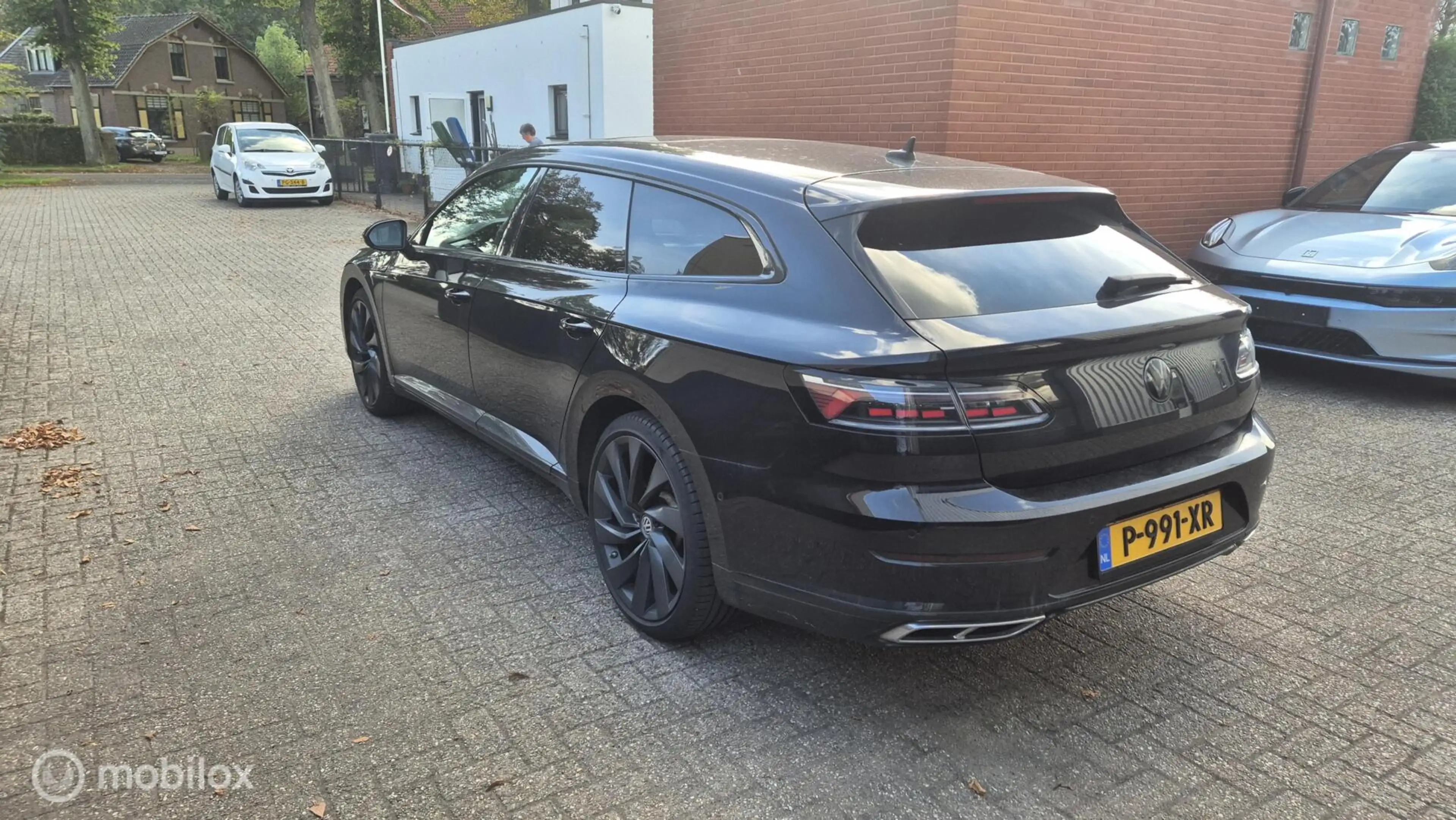 Volkswagen Arteon Shooting Brake 1.4 TSI eHybrid R-Line, pan — photo 3
