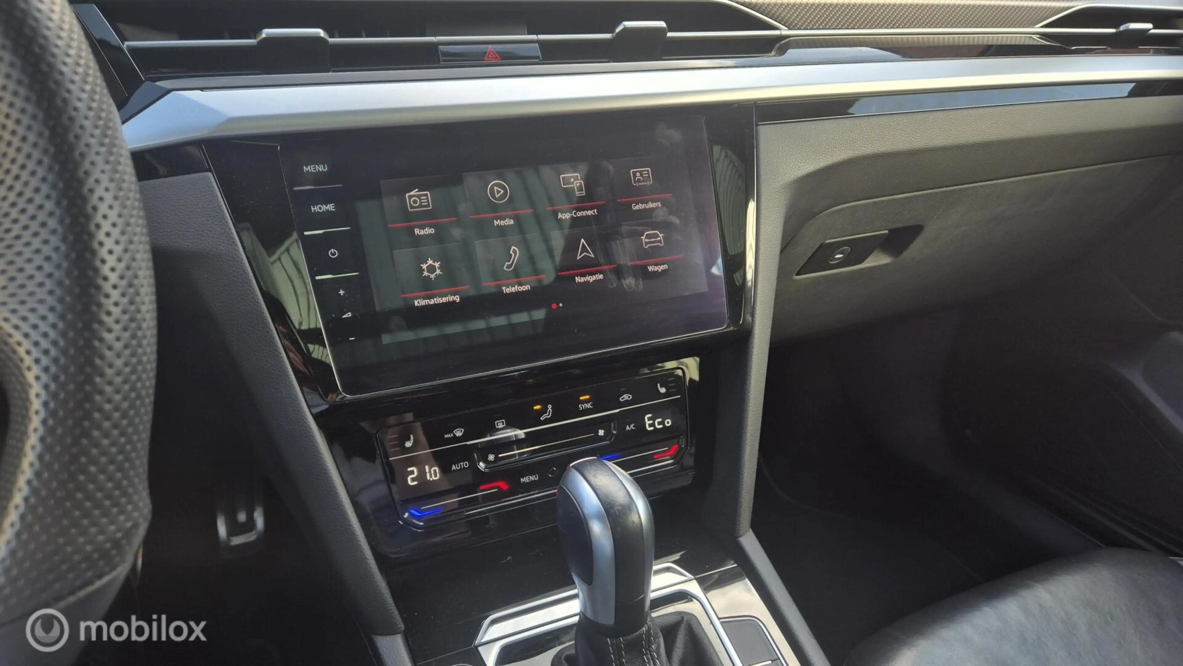 Volkswagen Arteon Shooting Brake 1.4 TSI eHybrid R-Line, pan — photo 10