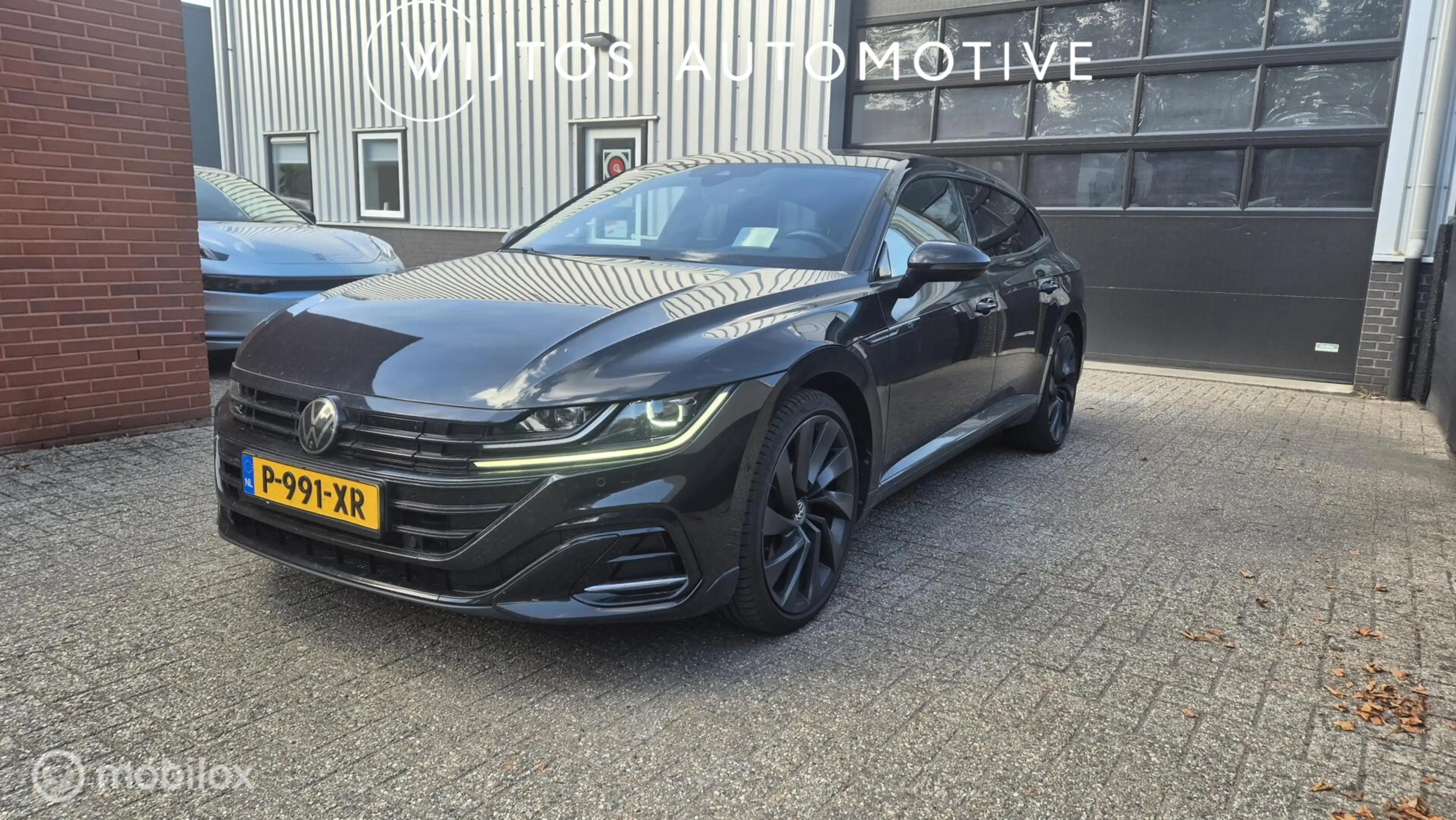 Volkswagen Arteon Shooting Brake 1.4 TSI eHybrid R-Line, pan