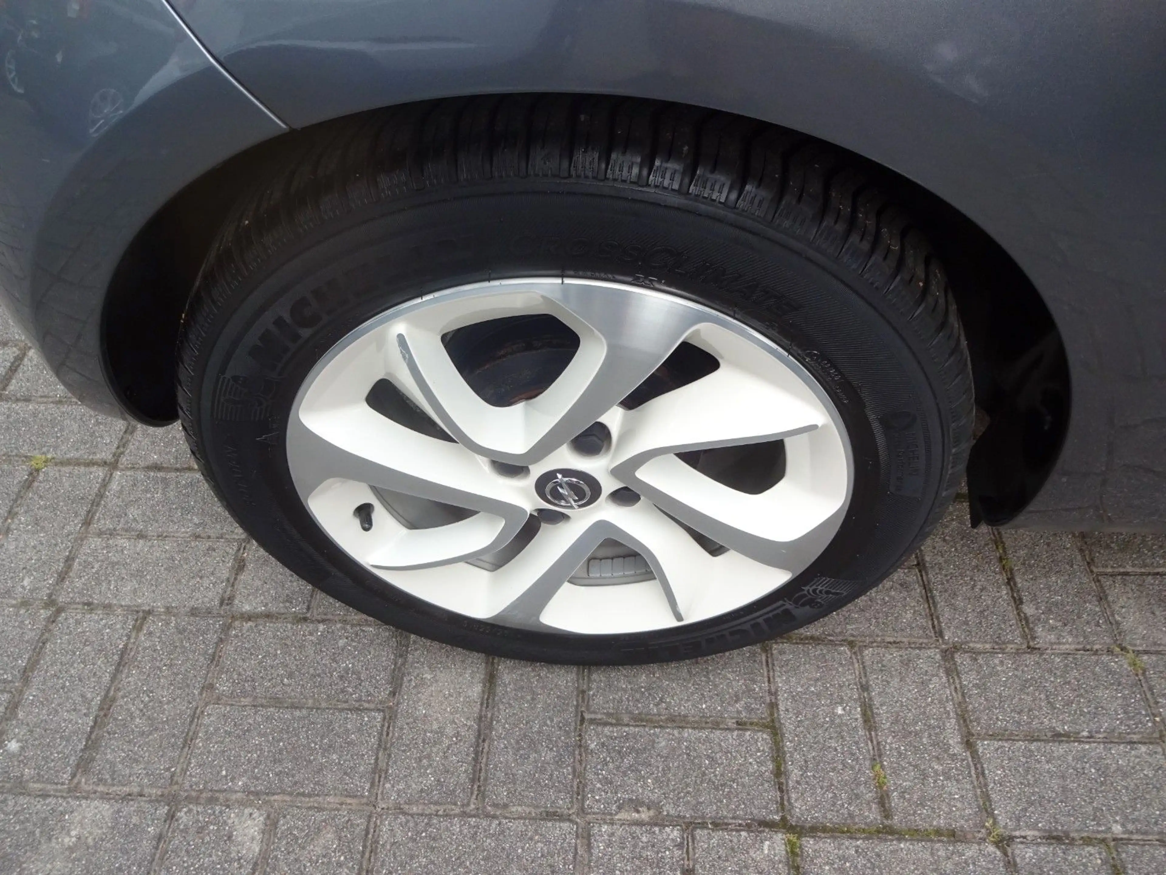 Opel Adam Jam,Klima,Teilleder,Apple CarPlay — photo 16