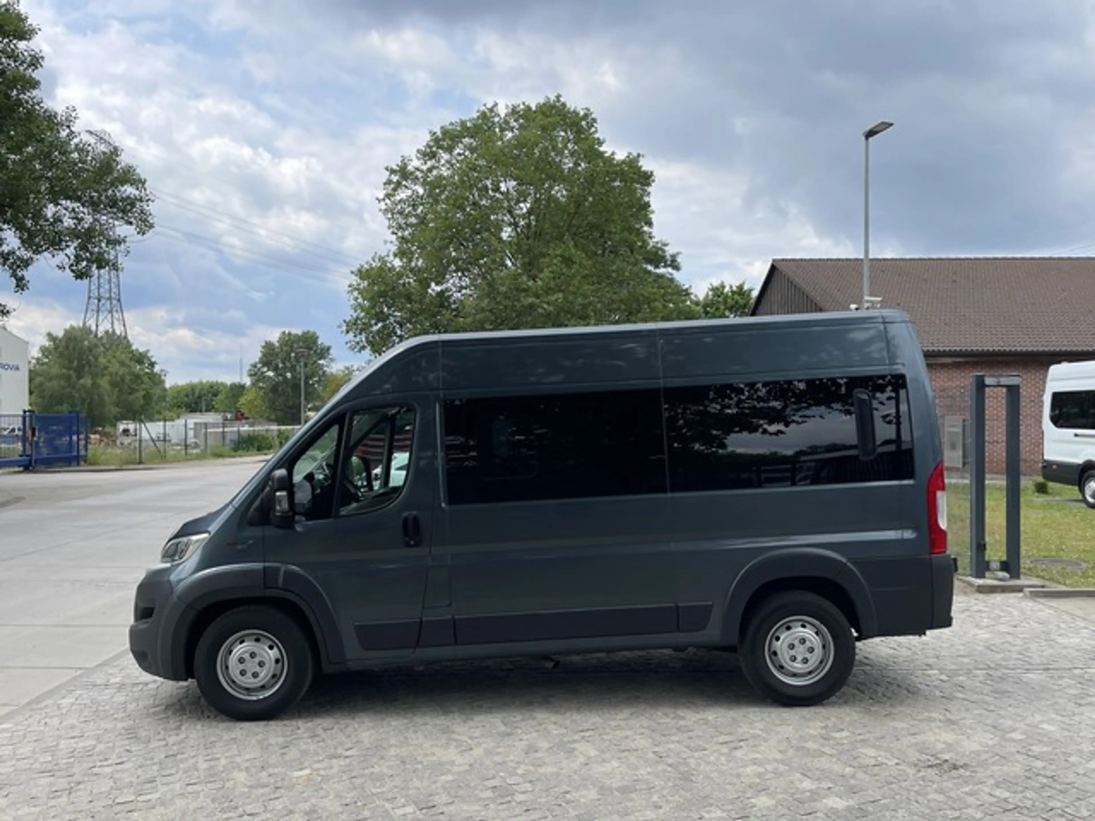 Fiat Ducato 35 Panorama L2H2 1Hand*Klima*HU/AU NEU!* — photo 4