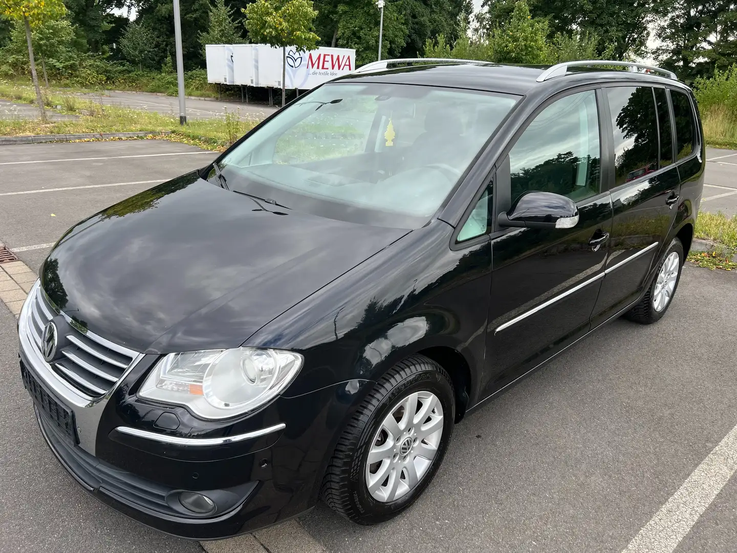 Volkswagen Touran Highline ( 7 Sitzer ) Noir - 1