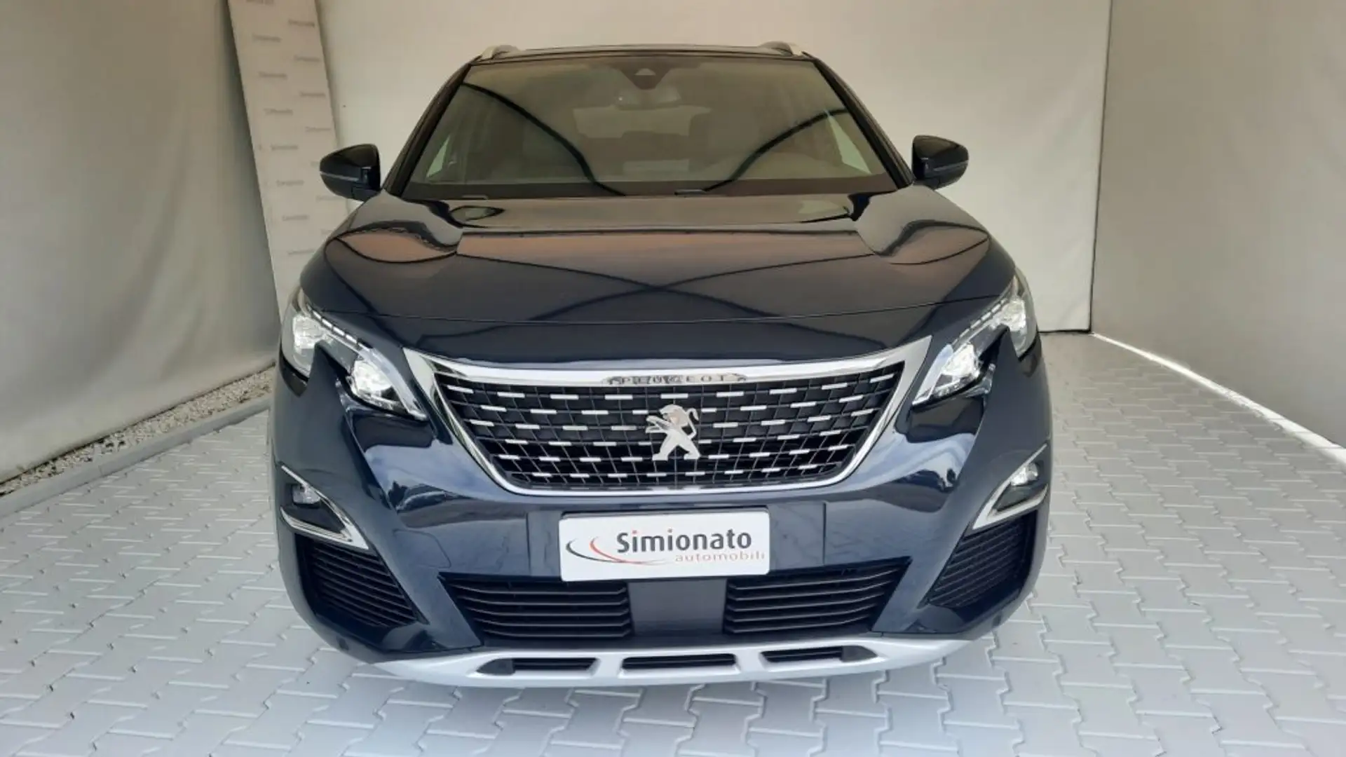 Peugeot 3008 BlueHDi 180 S&S EAT8 GT Gris - 2