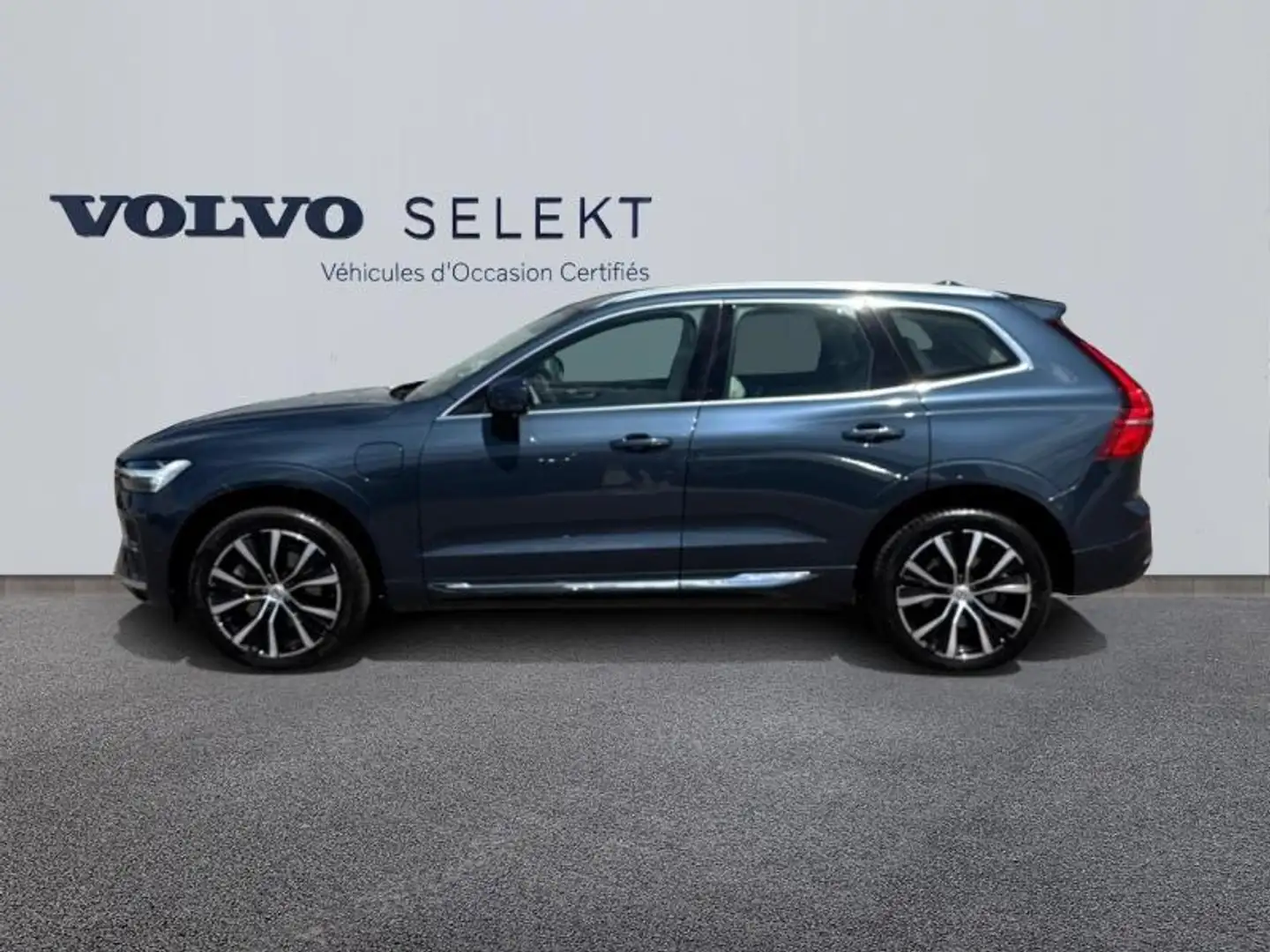 Volvo XC60 T6 AWD 253 + 145ch Utimate Style Chrome Geartronic Bleu - 2