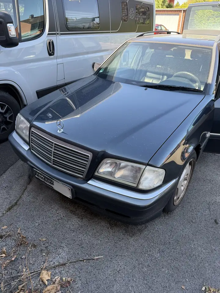 Mercedes-Benz C 280 (202.089), foto 2