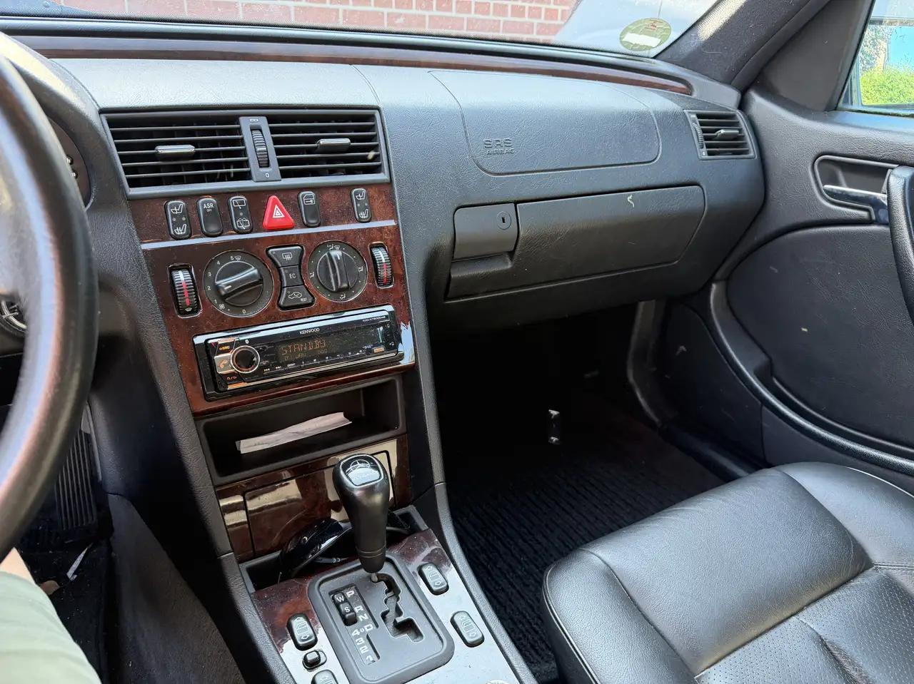 Mercedes-Benz C 280 (202.089), foto 7