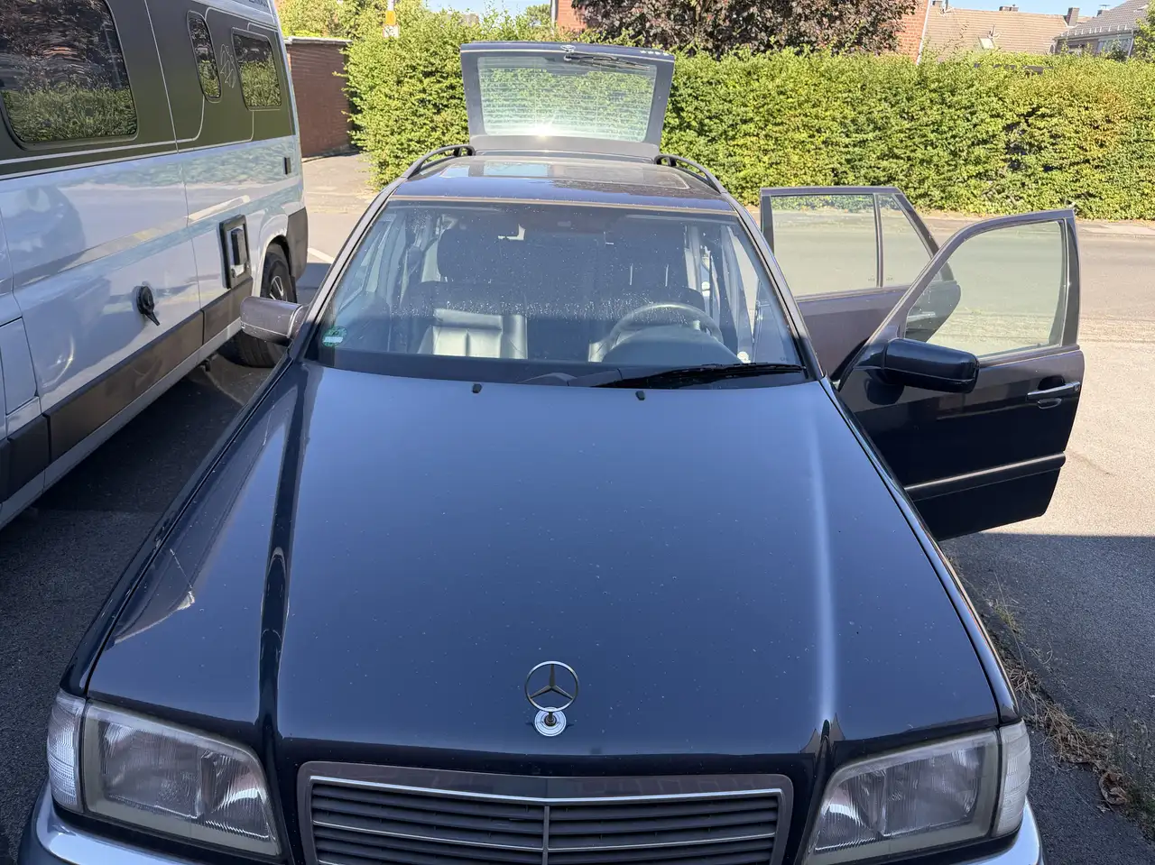 Mercedes-Benz C 280 (202.089), foto 1
