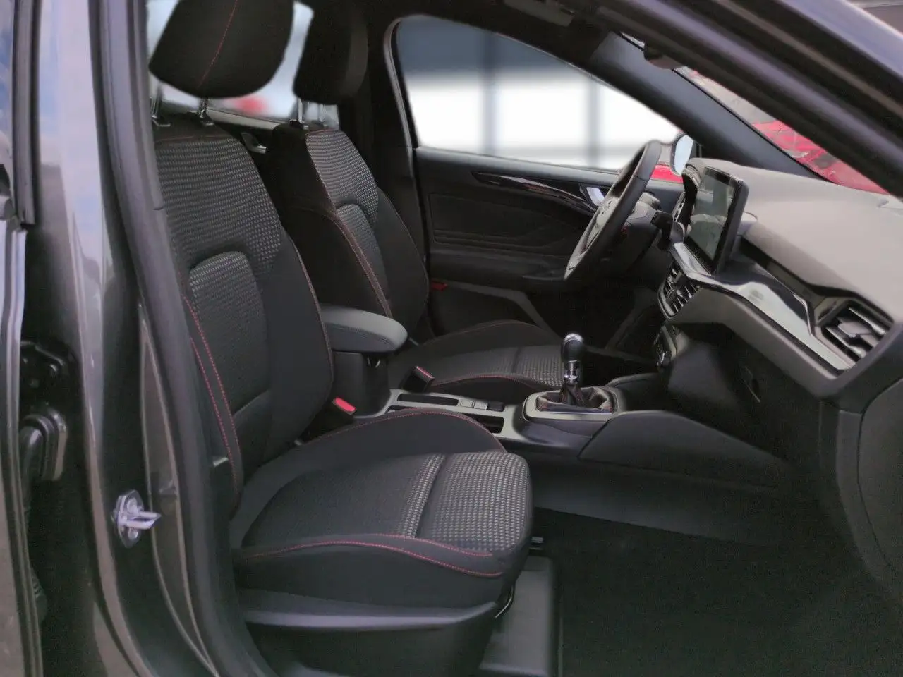 Ford Focus ST-Line Sportpaket Bluetooth Navi LED Klima 12