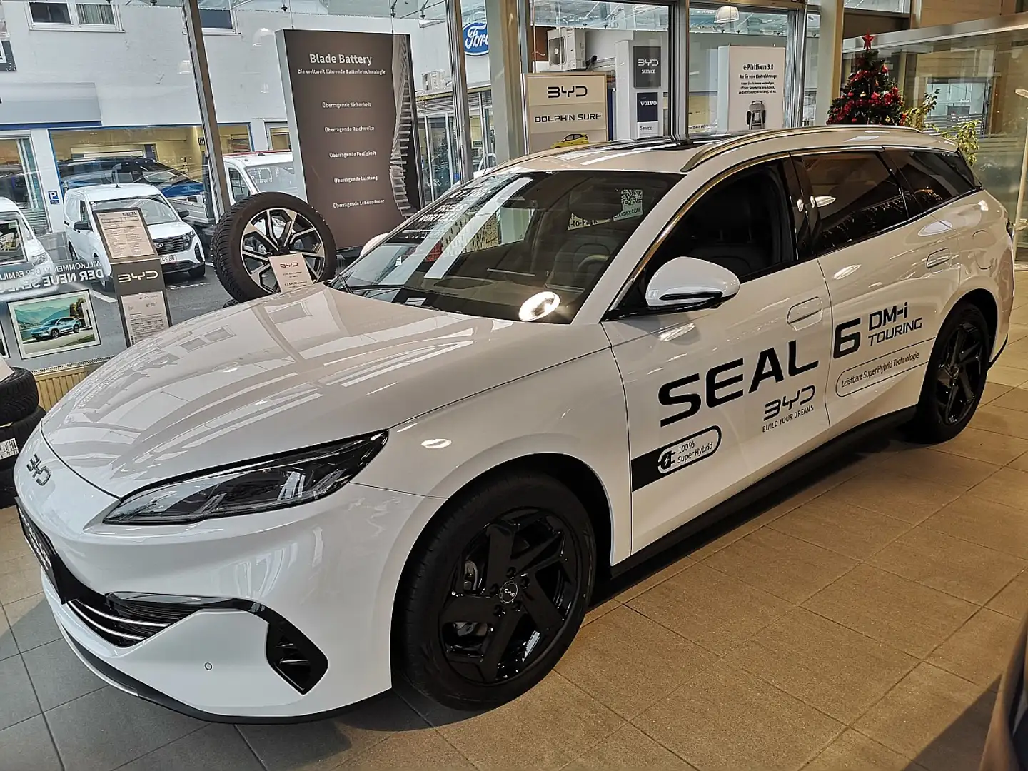 BYD Seal 6 DM-i Touring PHEV 19kWh Comfort Österreich Paket Weiß - 1