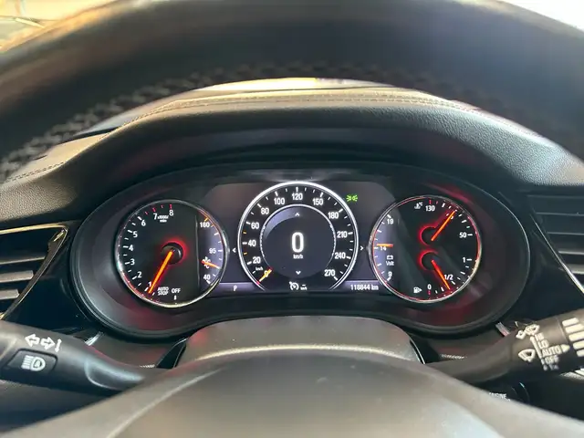 Opel Insignia view 13