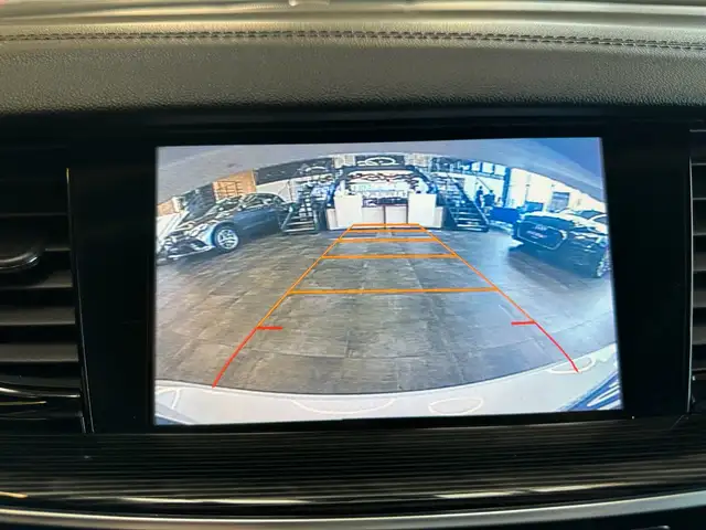 Opel Insignia view 15