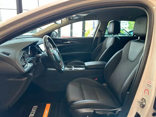 Opel Insignia view 10