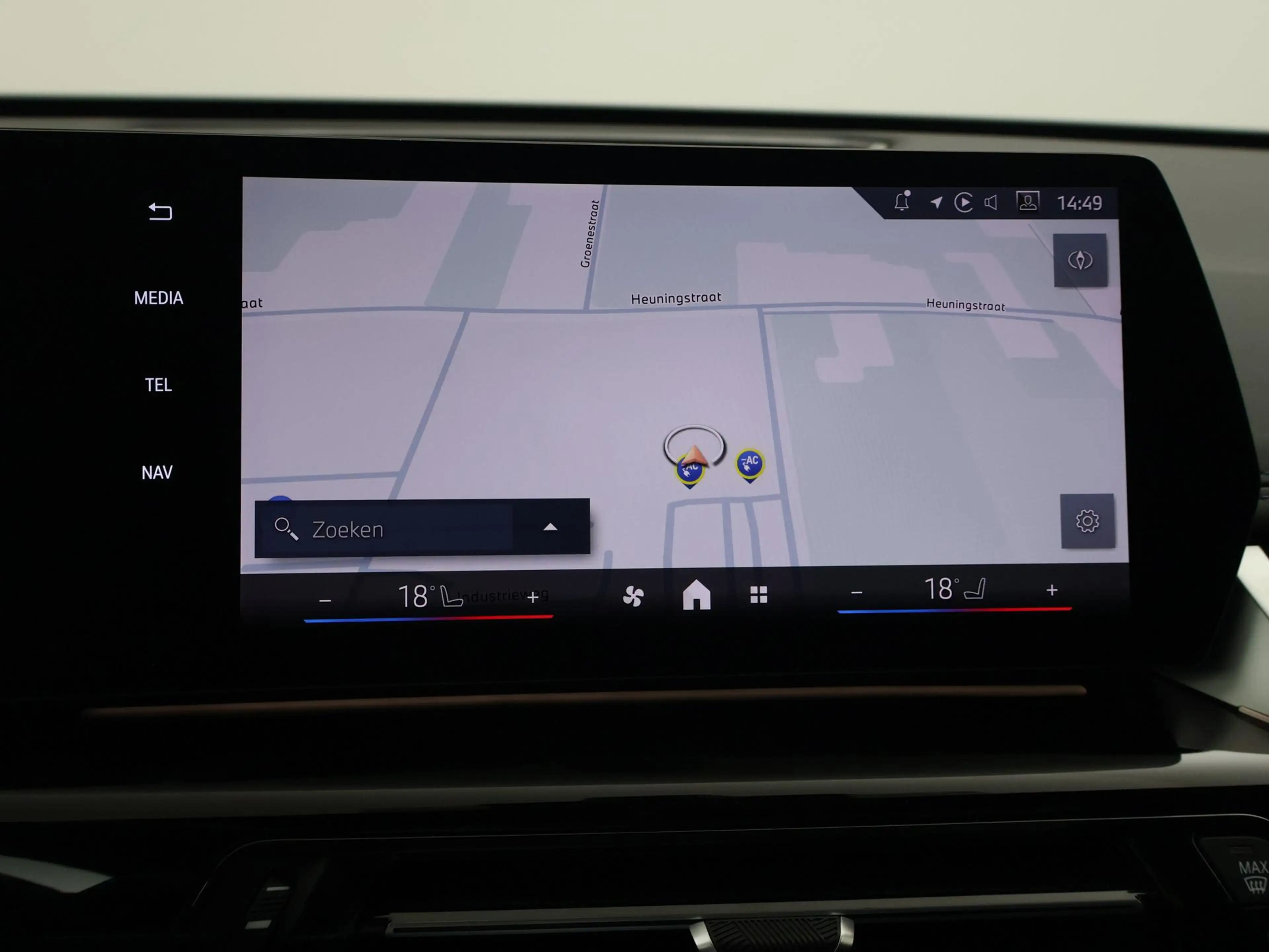 BMW iX1 eDrive20 67 kWh M-SPORT *46 KM NIEUW* + PANORAMA | — photo 24