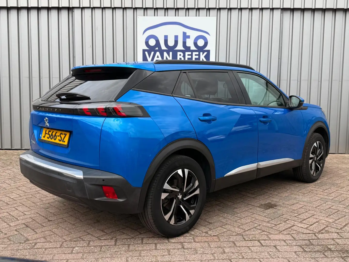 Peugeot e-2008 EV Allure 50 kWh|3 Fase|DAB+|360camera|Cruise Blauw - 2