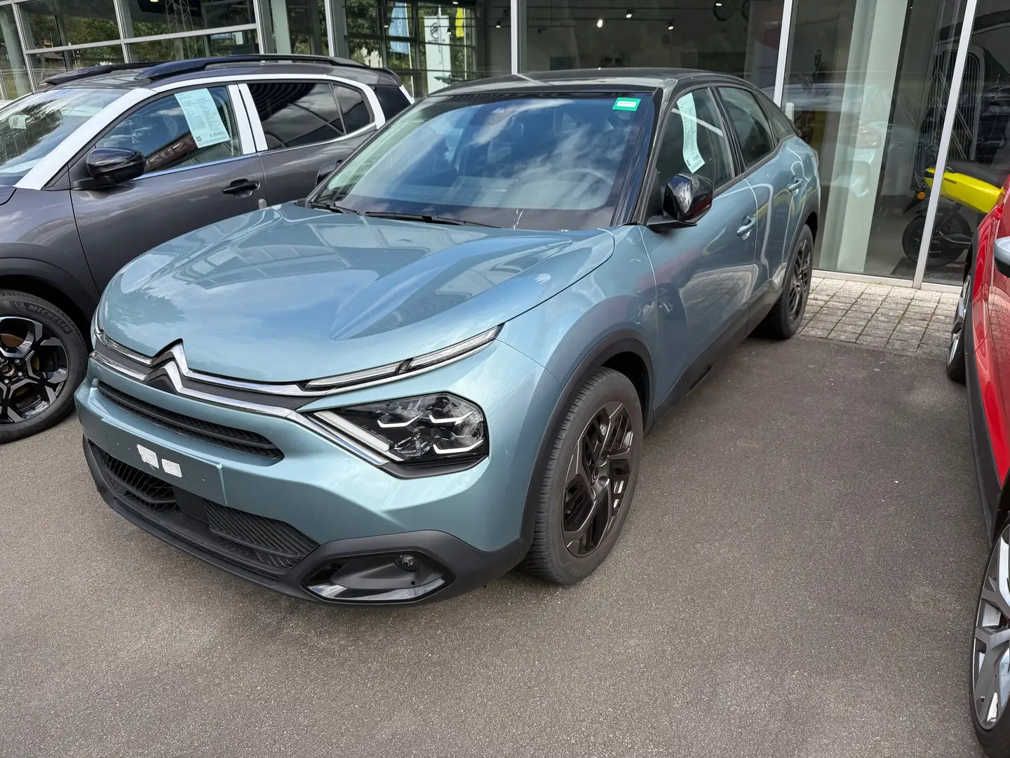 Citroen C4 Plus - 1