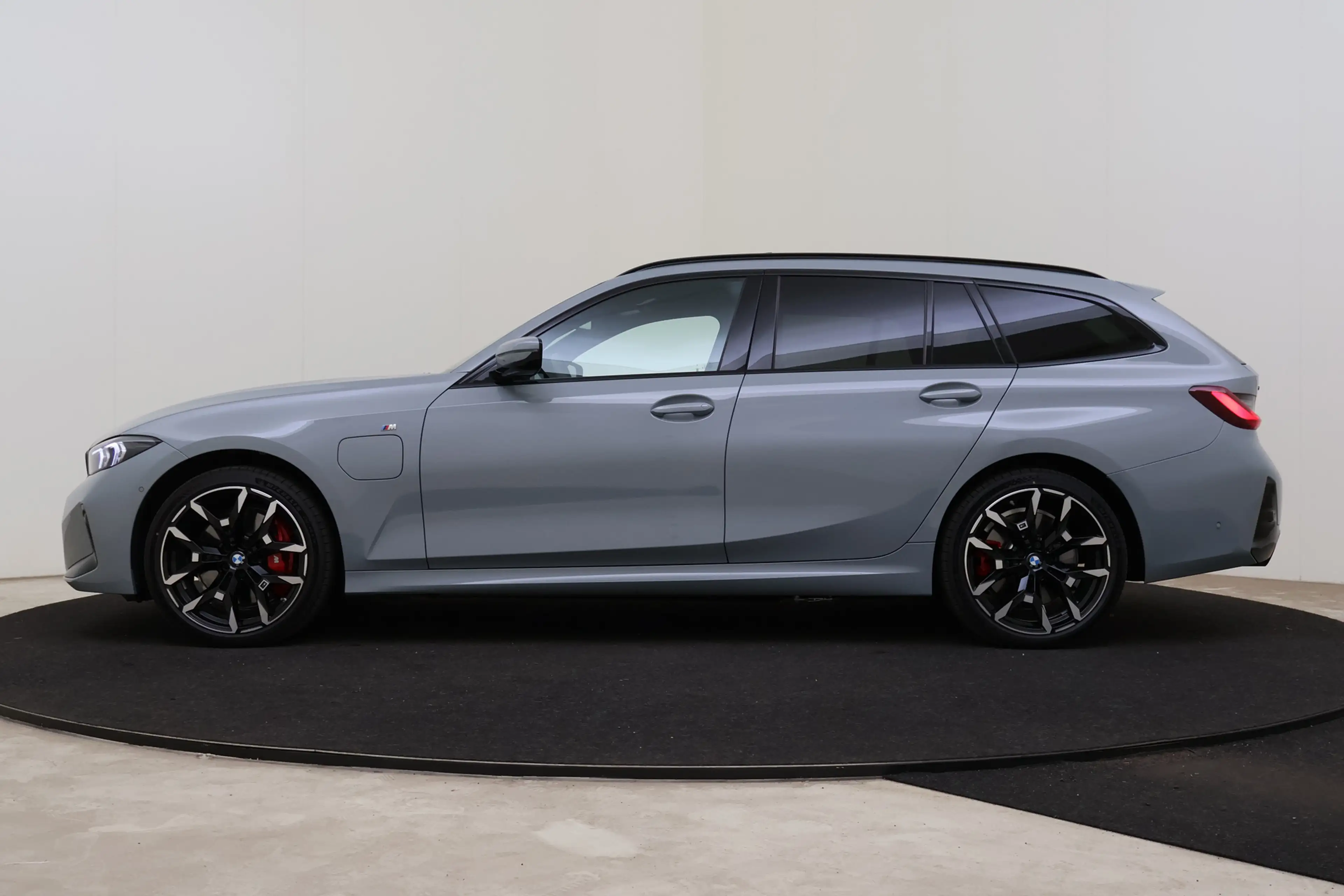 BMW 330 3 Serie Touring 330e xDrive M Sport Automaat Panor — photo 14