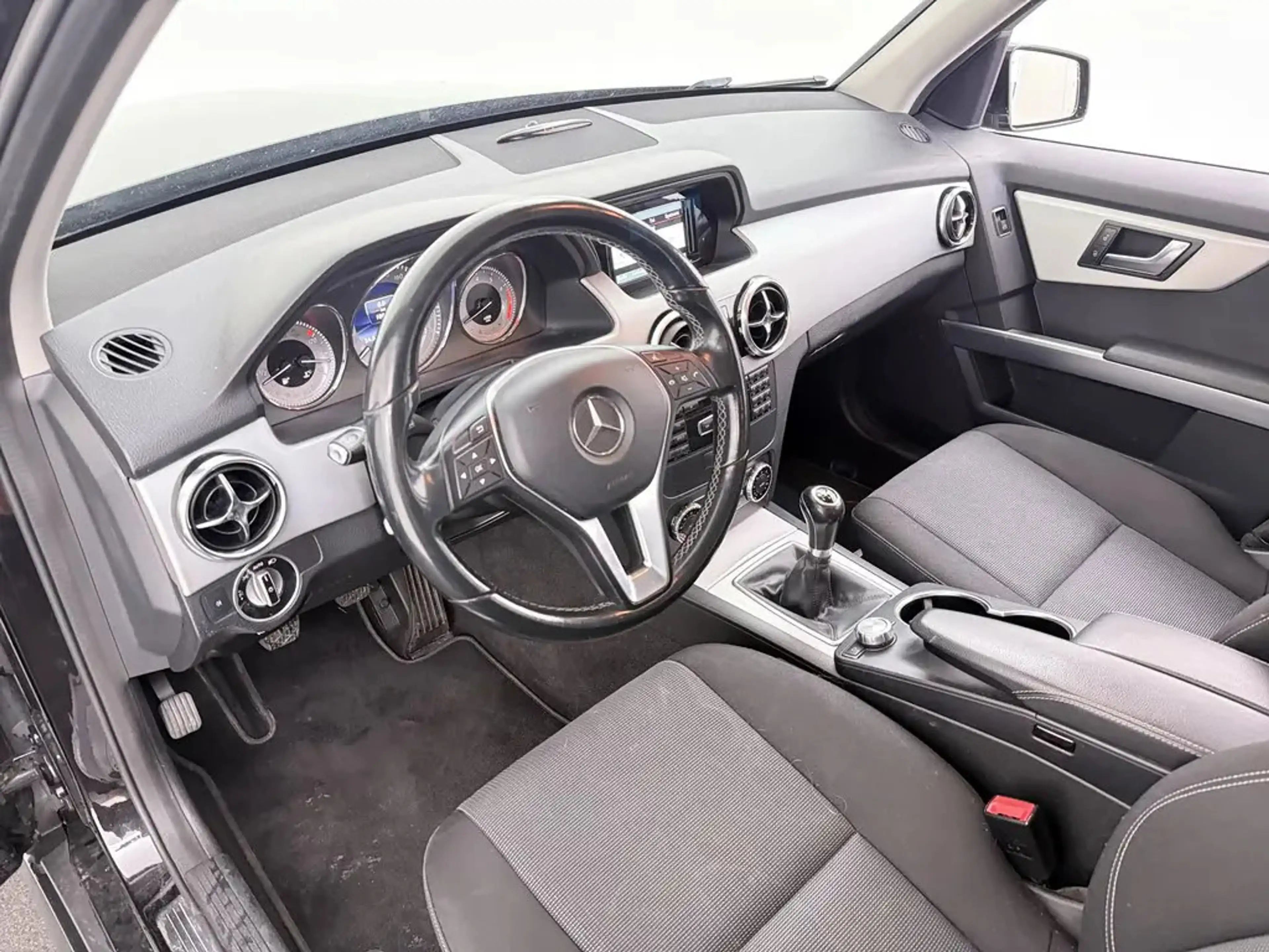 Mercedes-Benz GLK 200 Handgeschakeld Ambition — photo 7