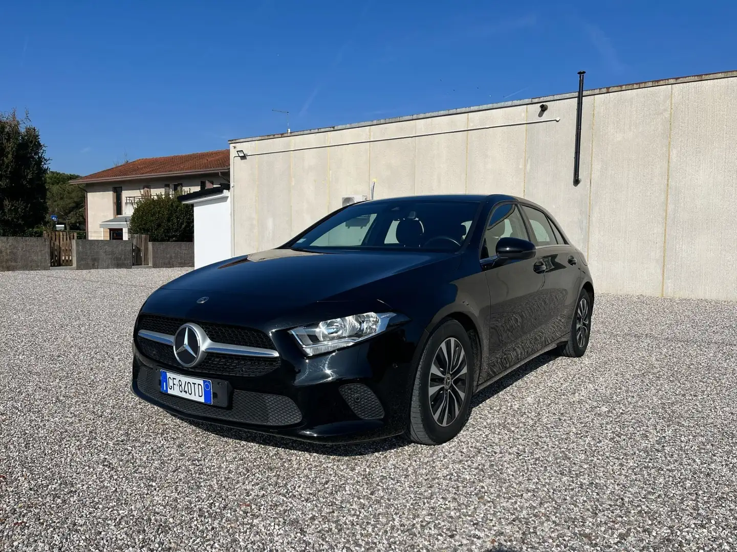 Mercedes-Benz A 200 A 200 d Business auto Negro - 1