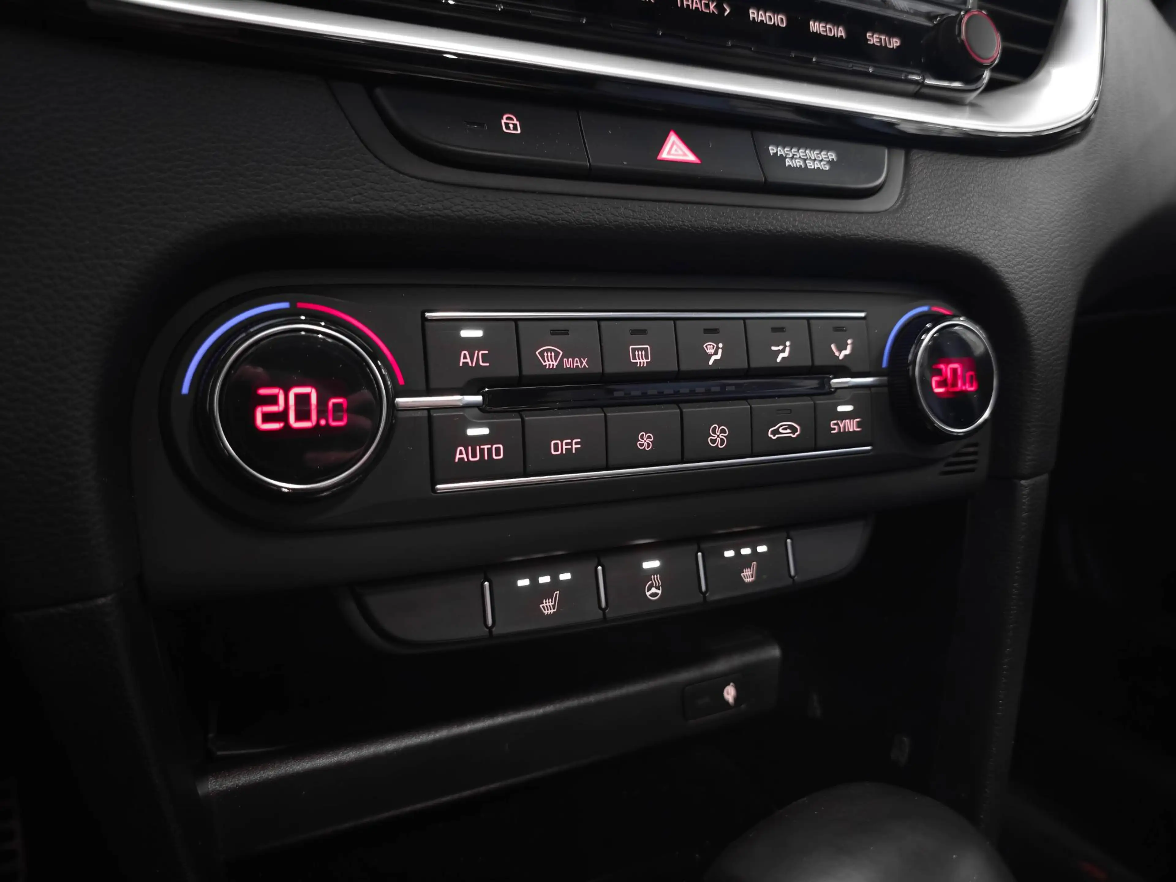Kia Ceed / cee'd 1.6 T-GDi GT | Panoramadak | JBL | Memory | Winter — photo 12