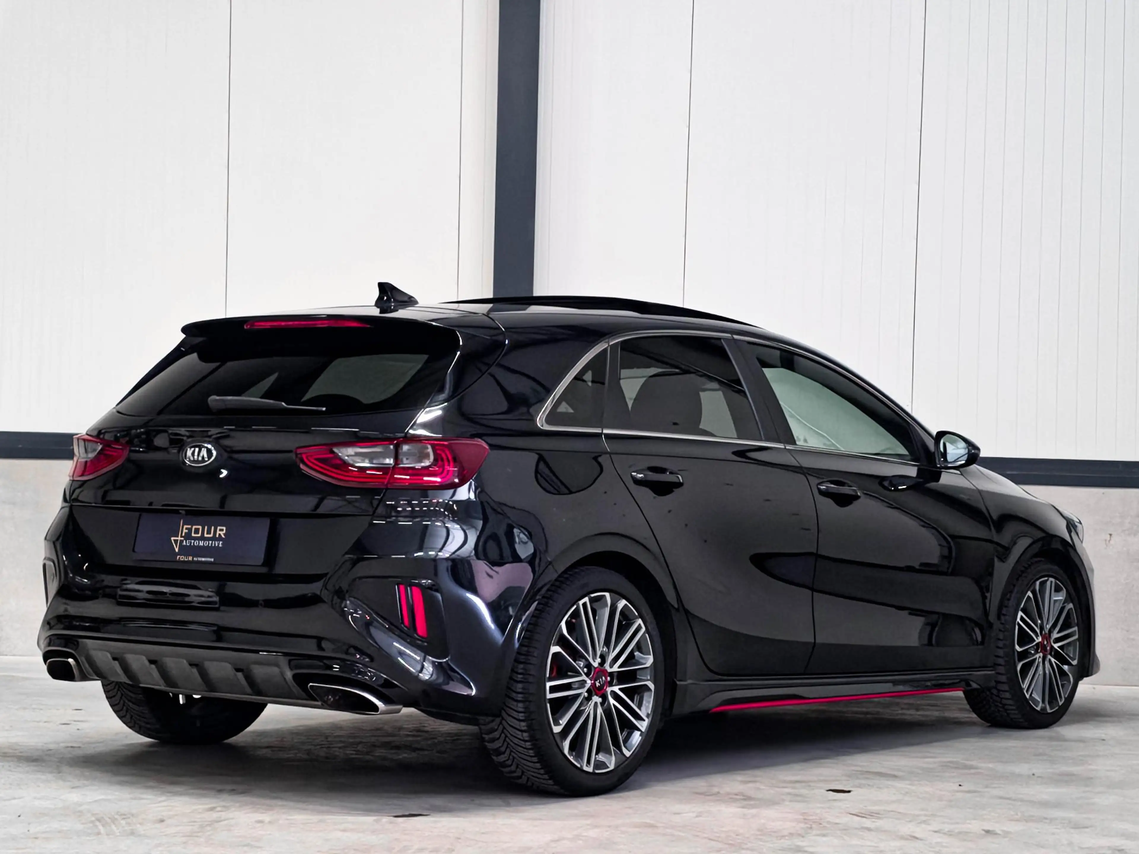 Kia Ceed / cee'd 1.6 T-GDi GT | Panoramadak | JBL | Memory | Winter — photo 2