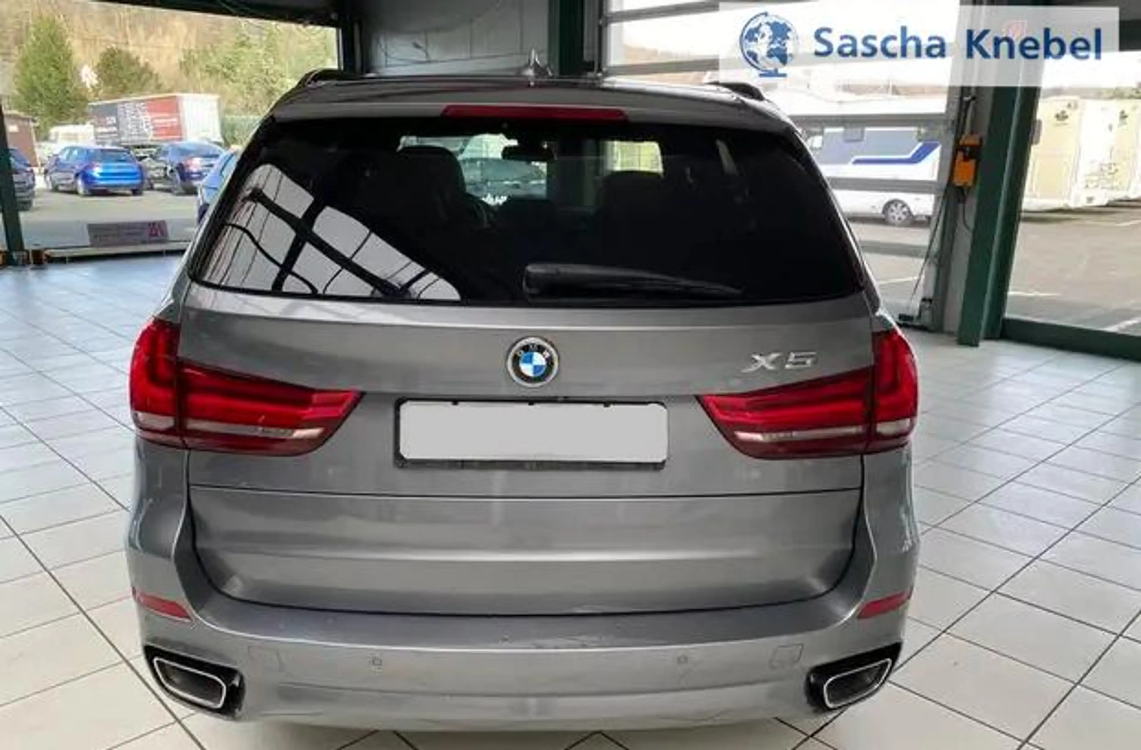 BMW X5 xDrive 40 d xDrive40d M Paket Panoramadach Stan... — photo 7