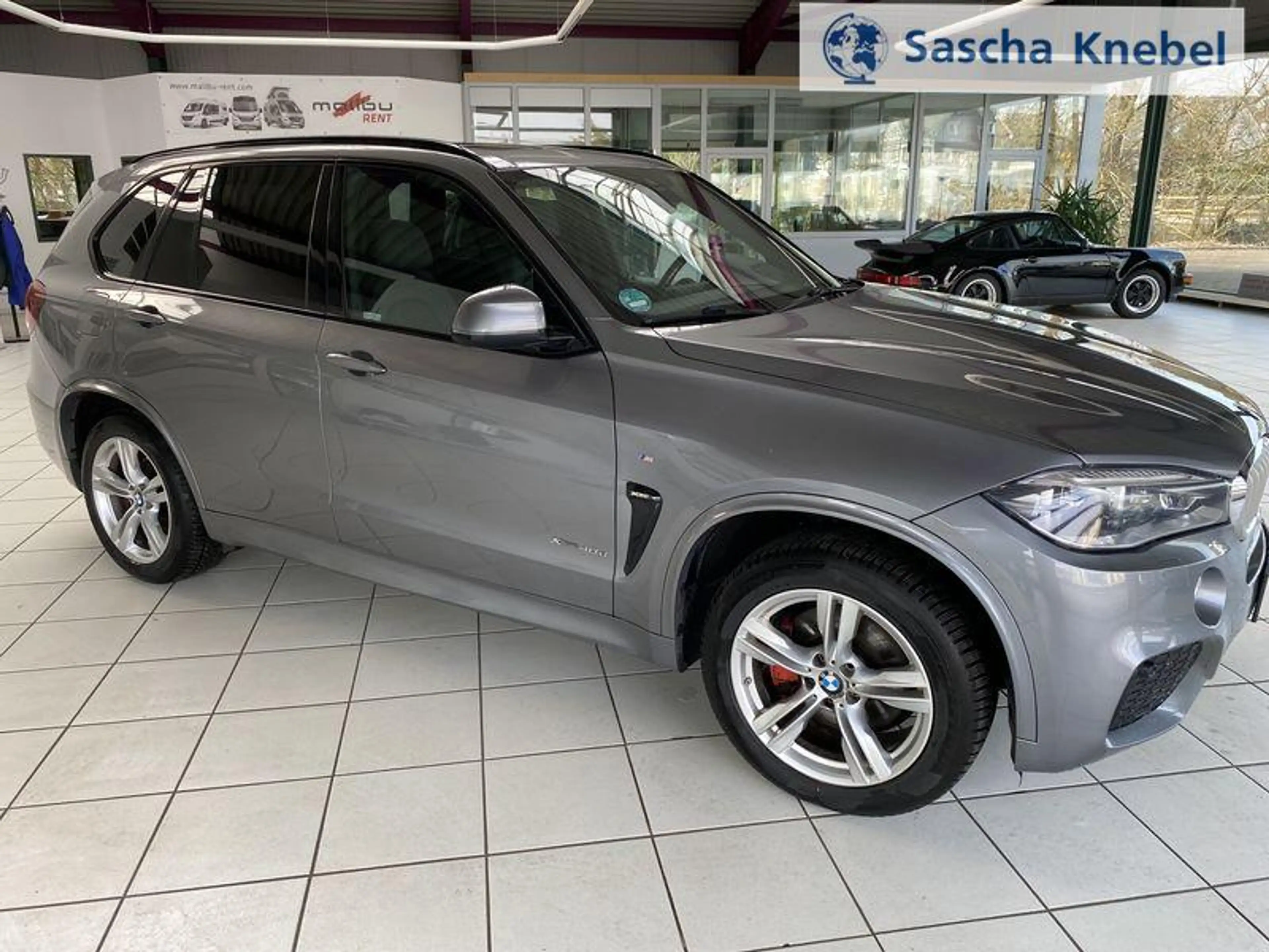 BMW X5 xDrive 40 d xDrive40d M Paket Panoramadach Stan... — photo 3