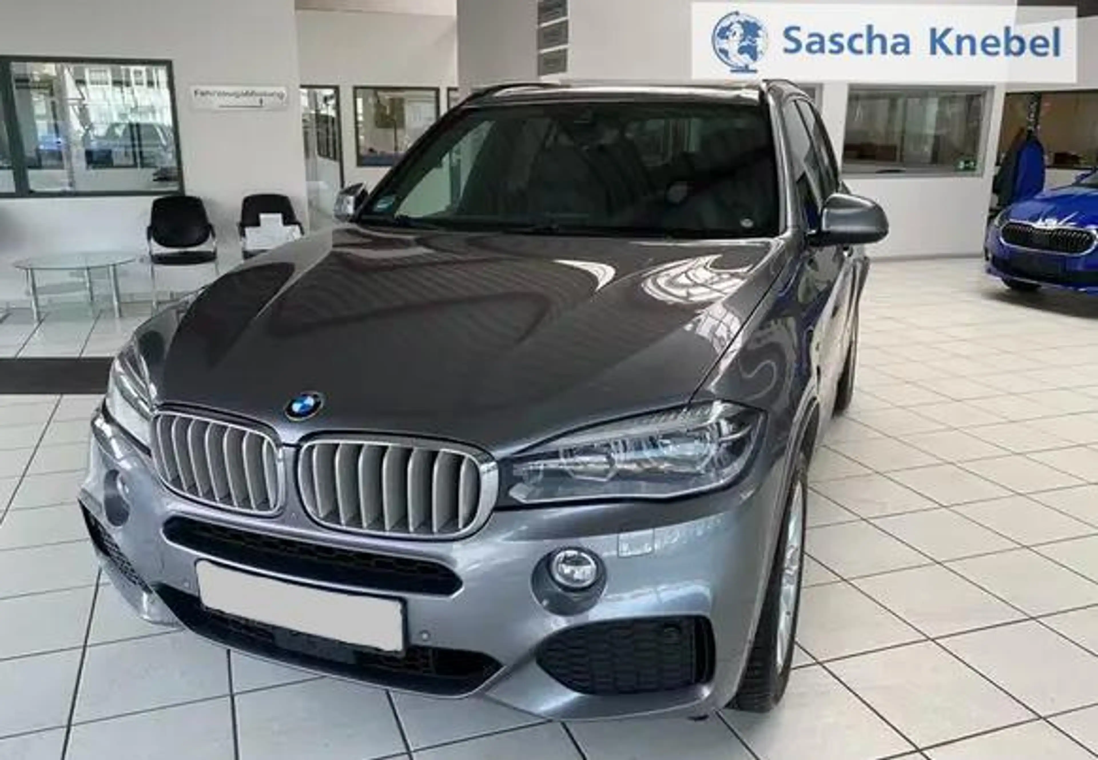 BMW X5 xDrive 40 d xDrive40d M Paket Panoramadach Stan... — photo 13