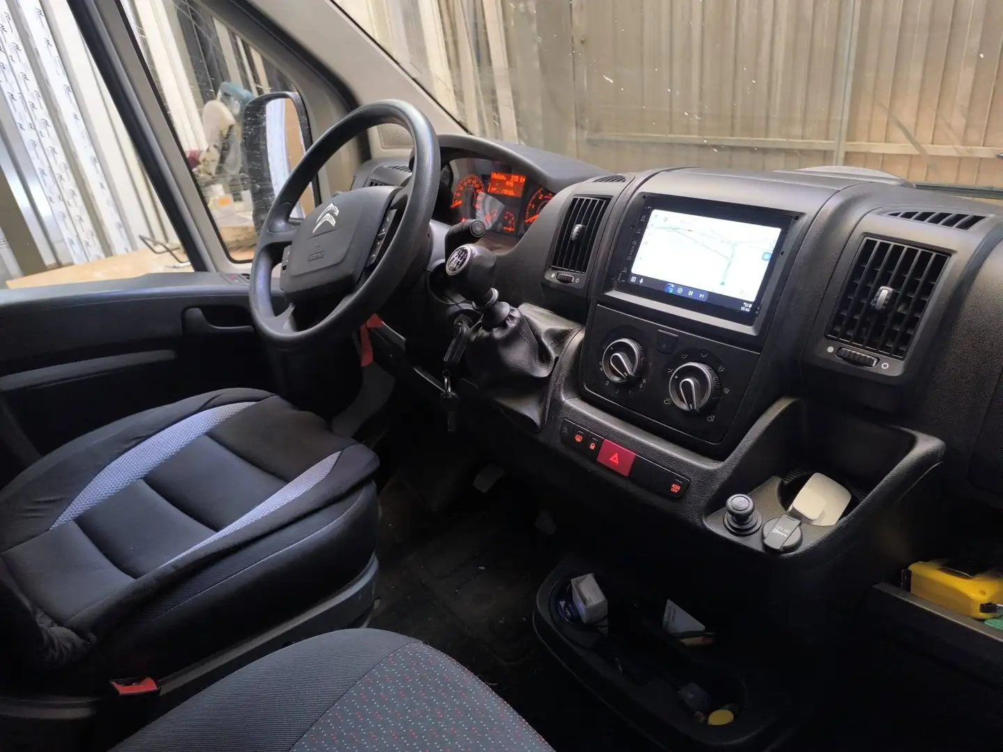 Citroën Jumper Jumper Fg. 2.2BlueHDi 35 L3H2 S Blanco - 2
