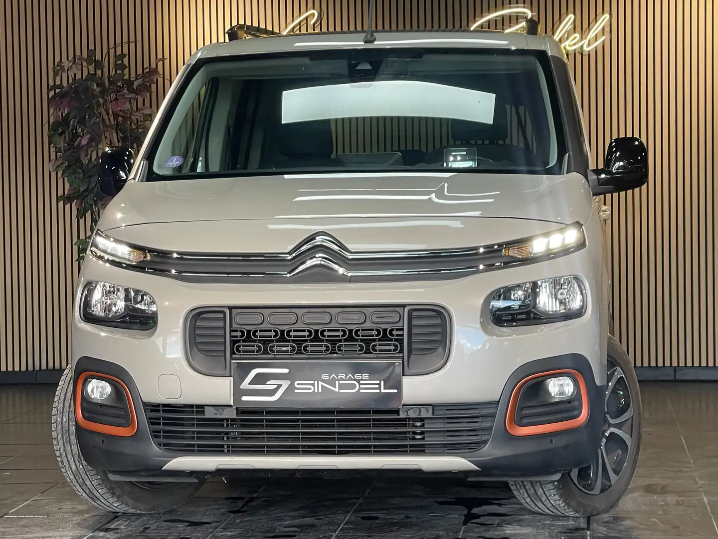 Citroen Berlingo Berlingo 1.2i XTR/GARANTIE 1AN*1ER MAIN*CARNET Beige - 1