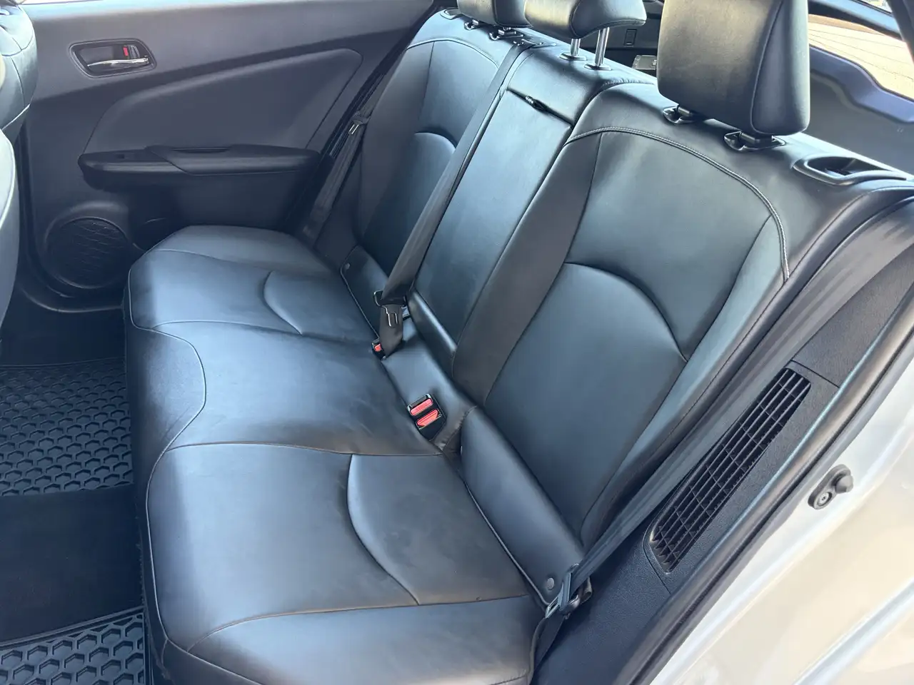 Toyota Prius Prime photo Toyota Prius Prime