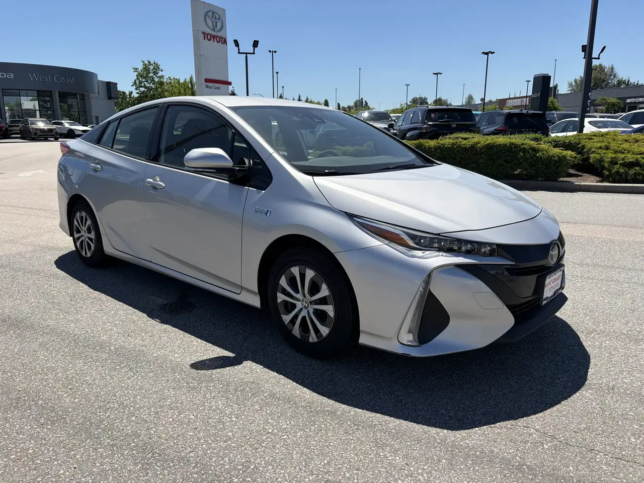 Toyota Prius Prime photo Toyota Prius Prime