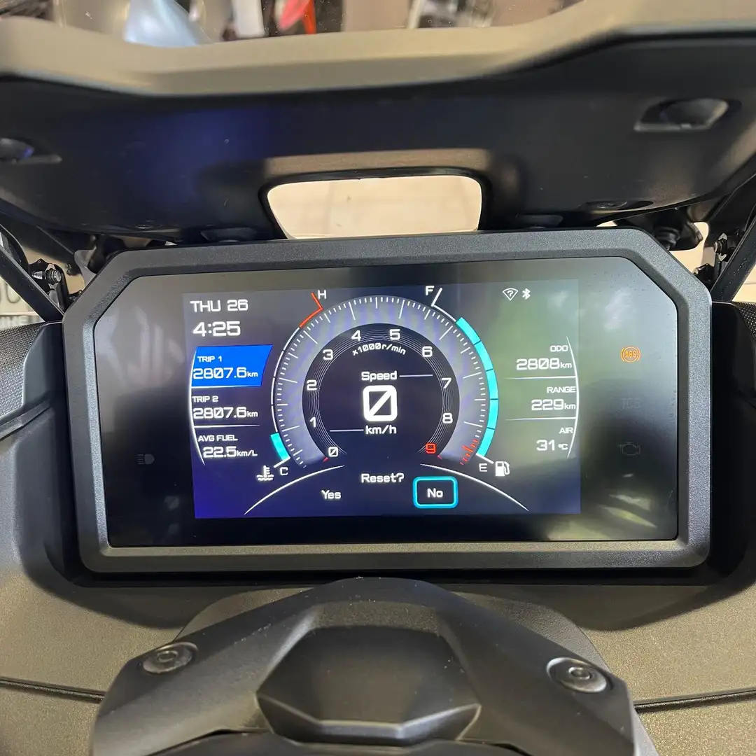 Yamaha TMAX 560 - 2