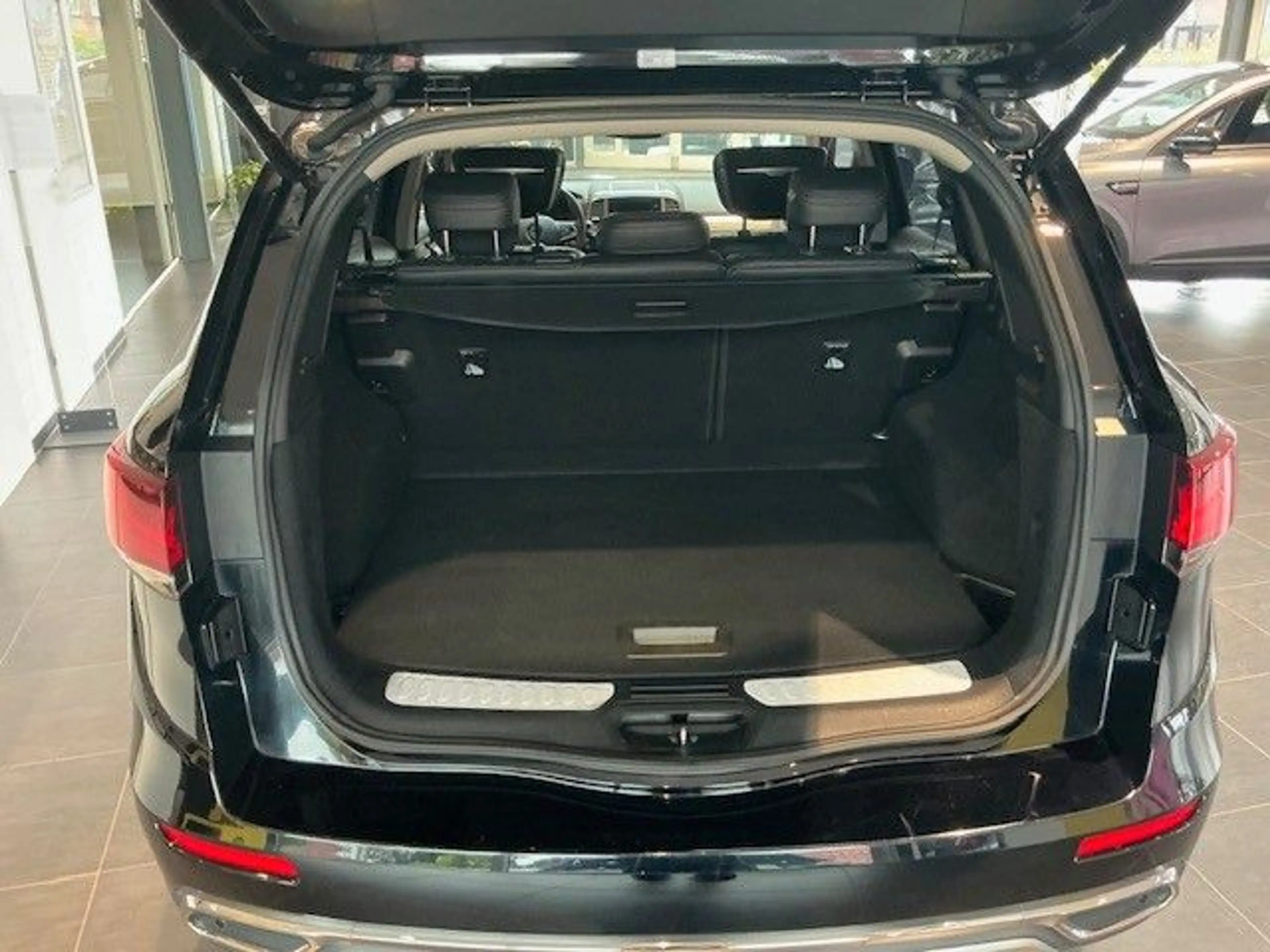 Renault Koleos Initiale Paris BLUEdCi 185 4WD Automatik — photo 6