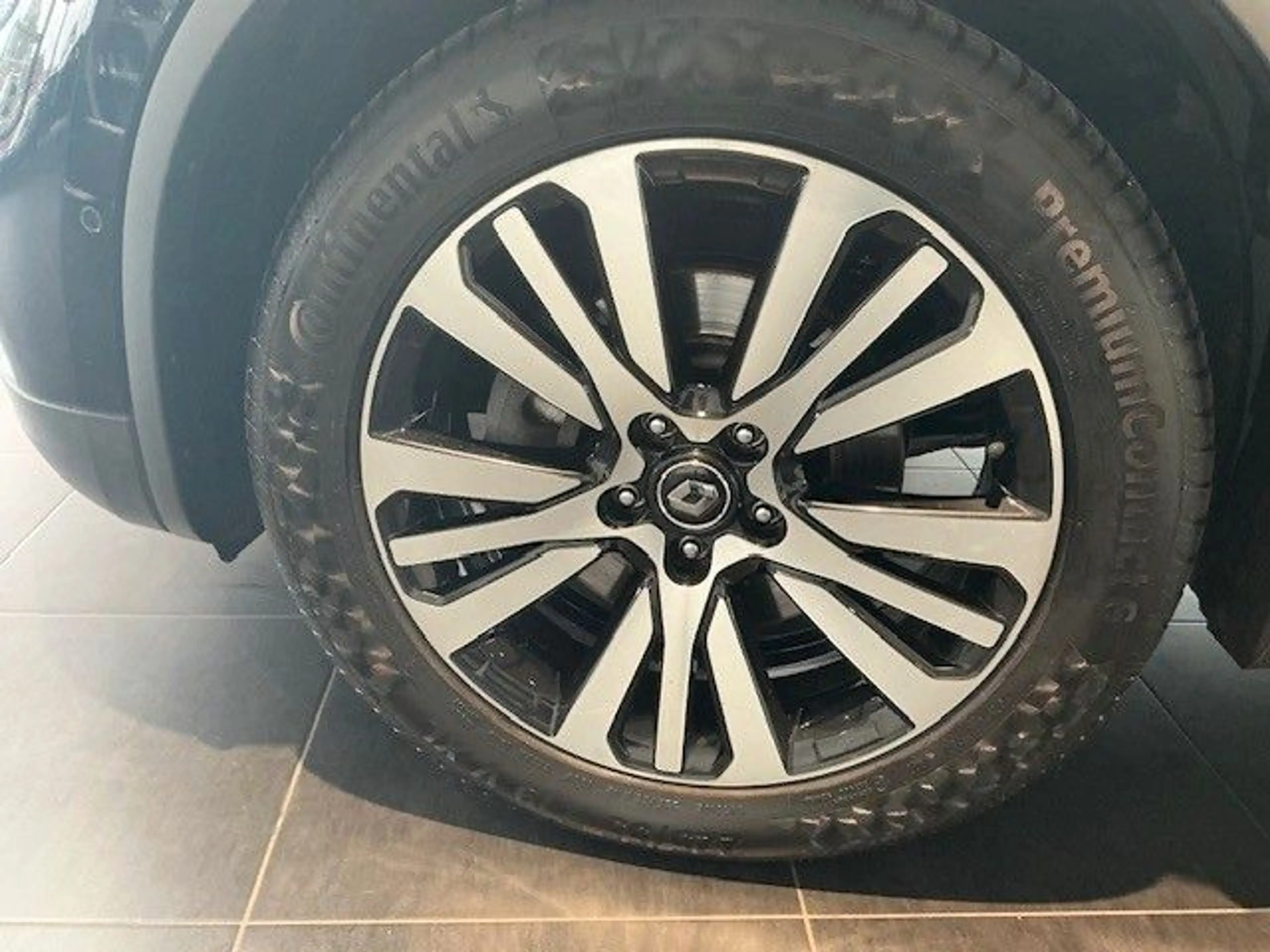 Renault Koleos Initiale Paris BLUEdCi 185 4WD Automatik — photo 12